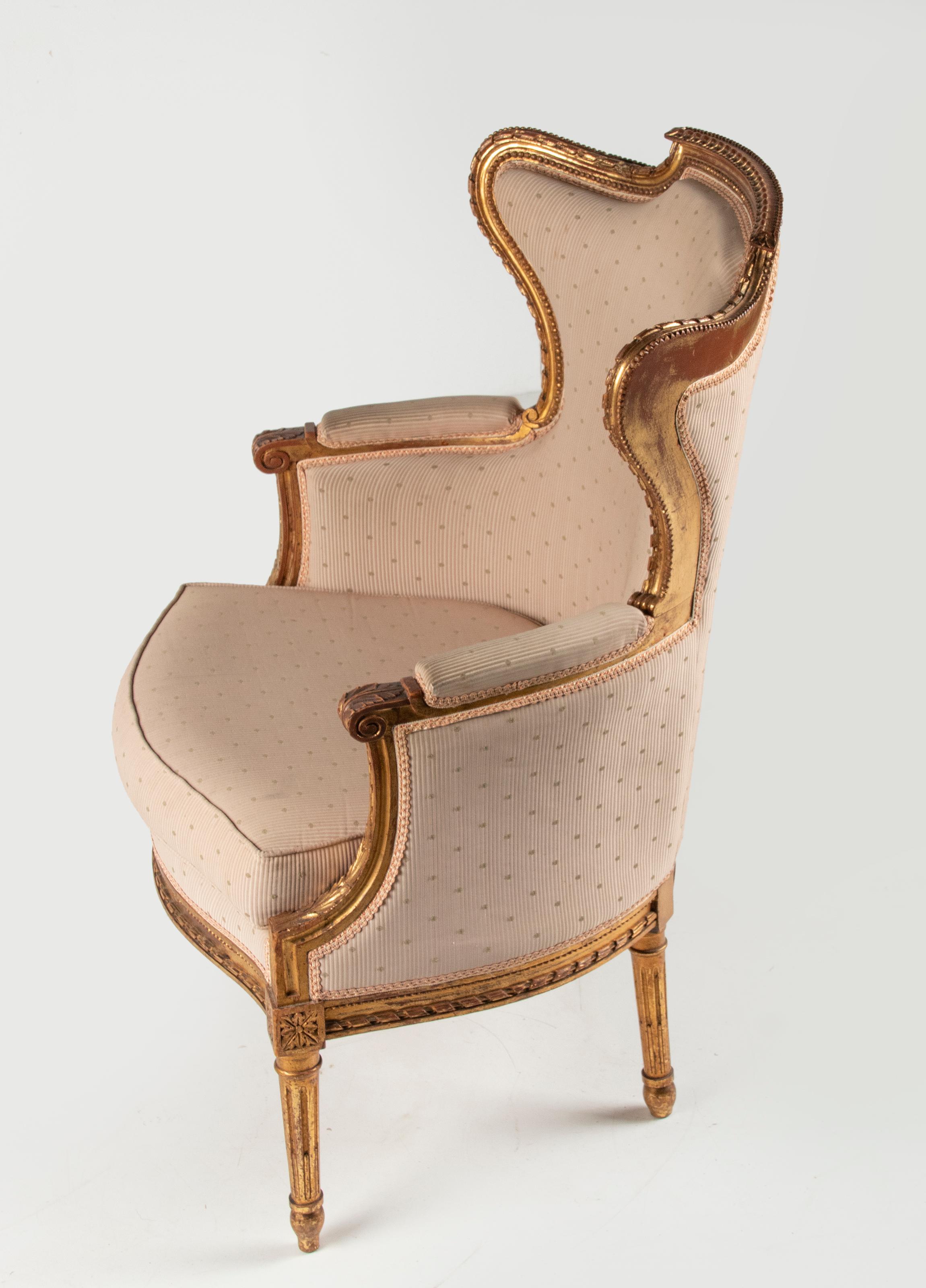 Late 19th Century Louis XVI Style Gilt-Wood Bergère Armchair For Sale 11