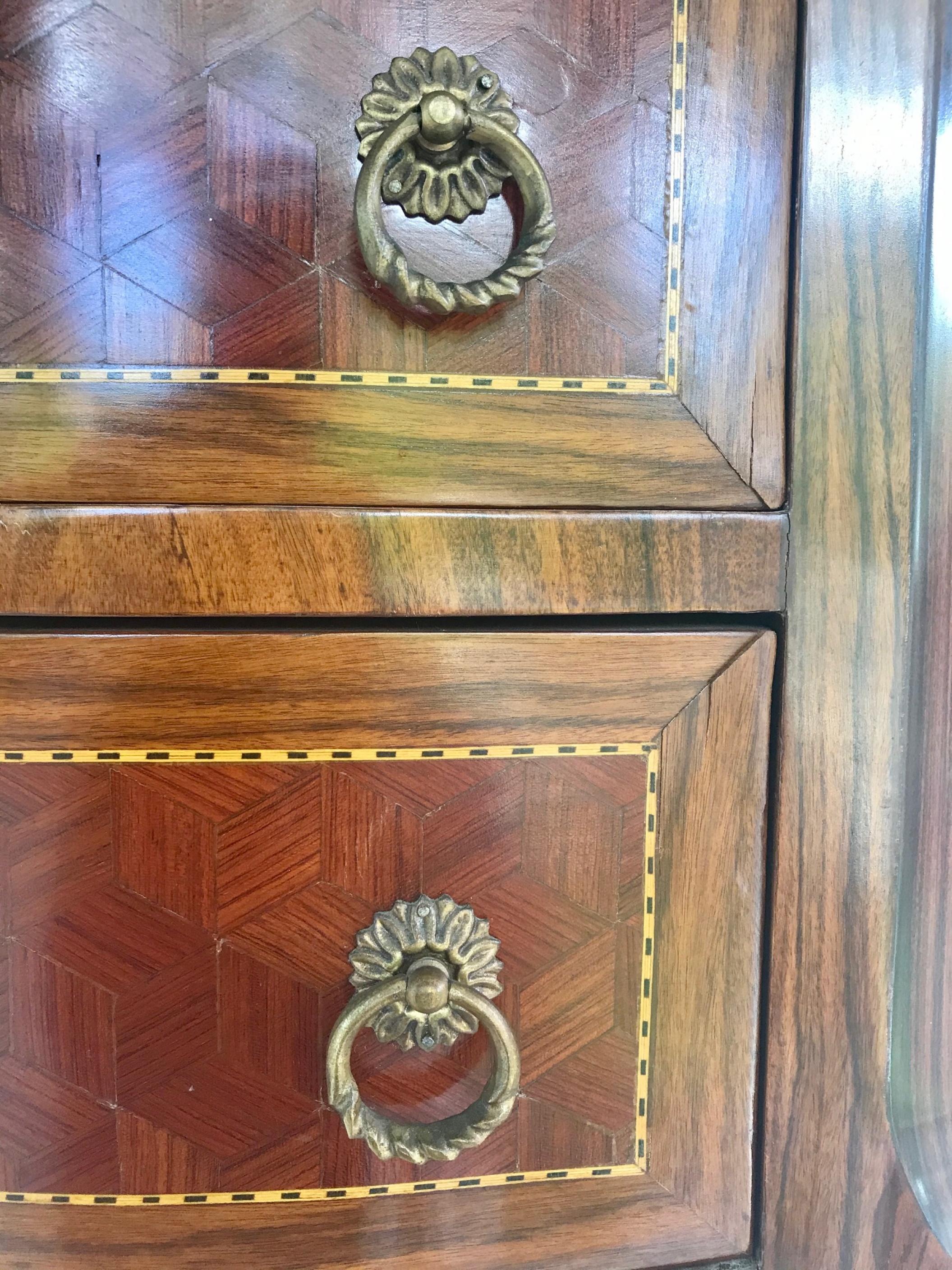 Late 19th Century Louis XVI Style Kingwood Marquetry 2-Drawer Commode 6