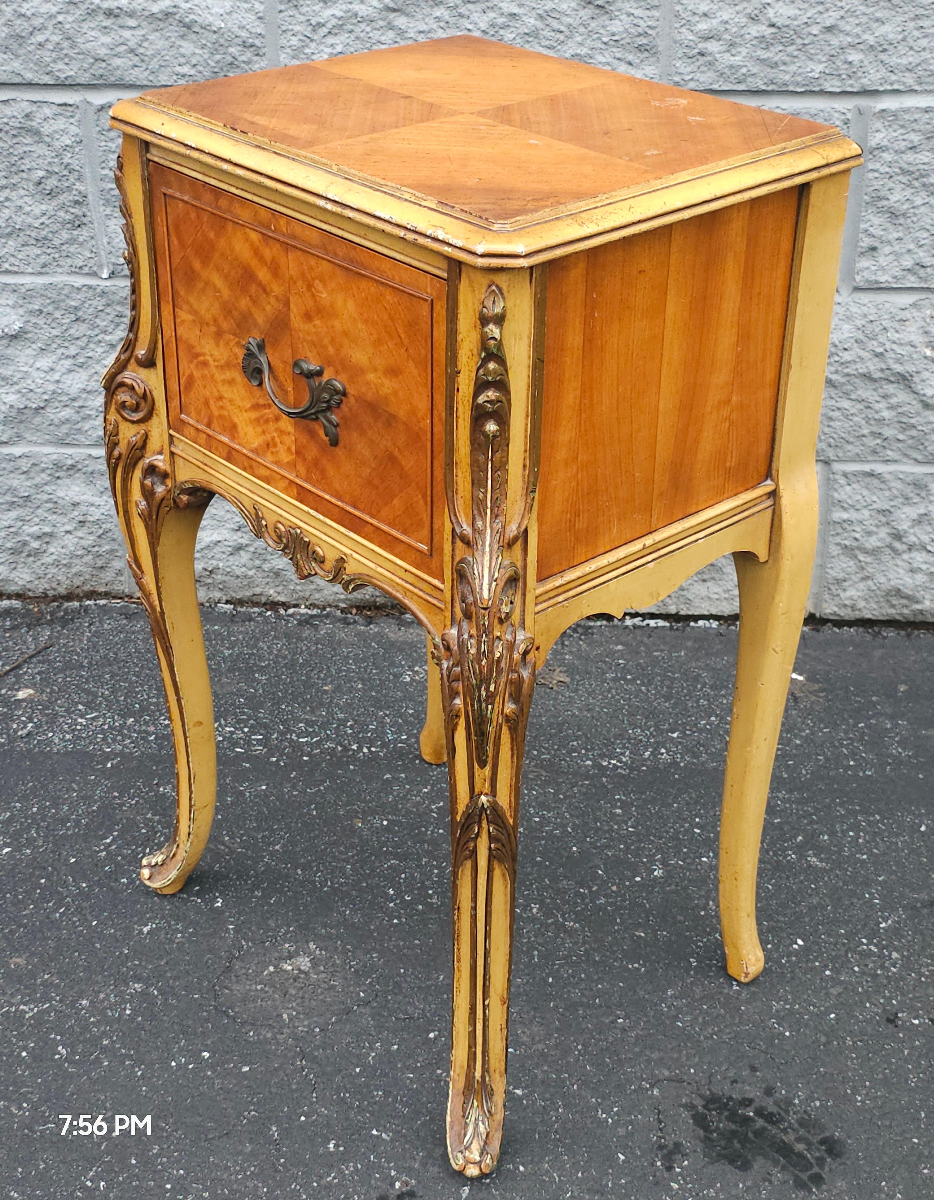 Late 19th Century Louis XVI Style Provincial Walnut Bedside Cabinet w Glass Top For Sale 1