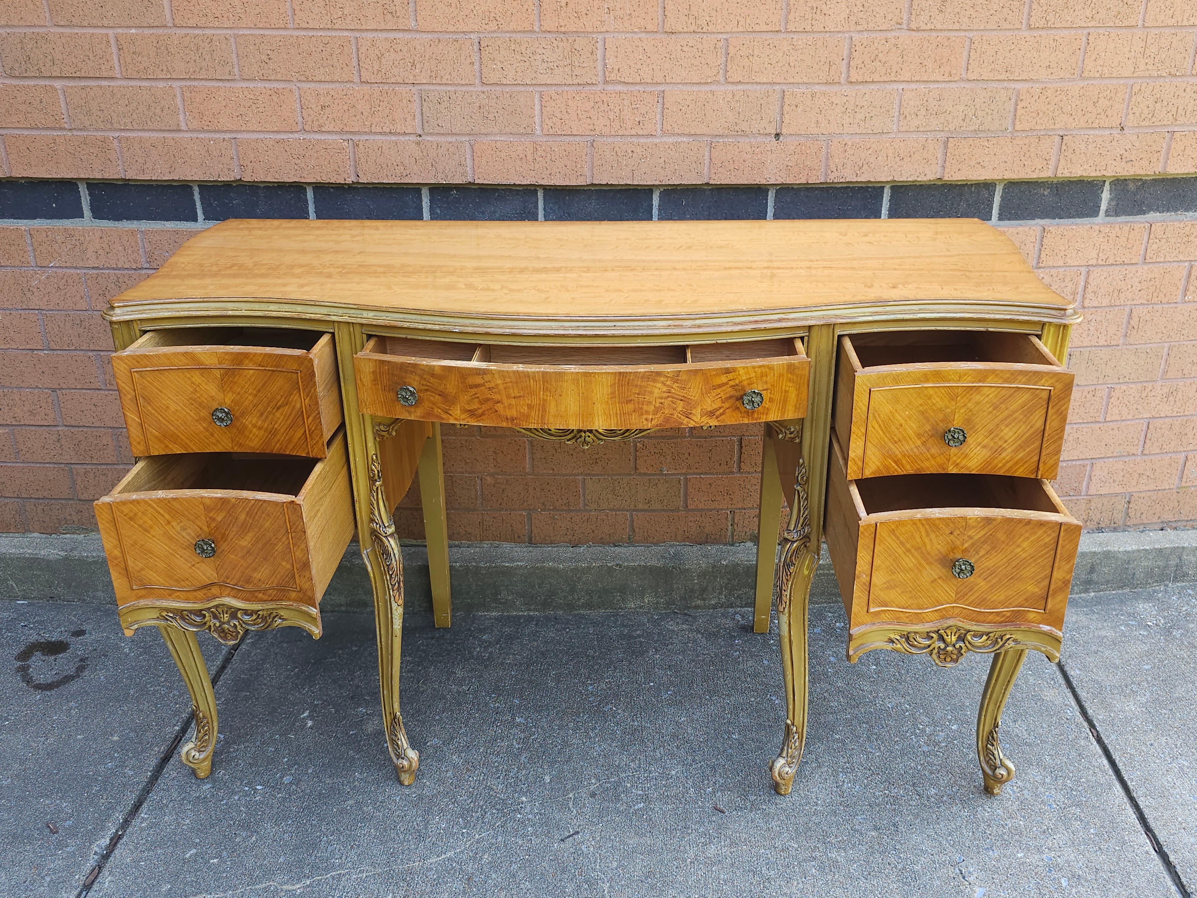 Carved Late 19th Century Louis XVI Style Provincial Walnut Dressing Table W/ Glass Top For Sale