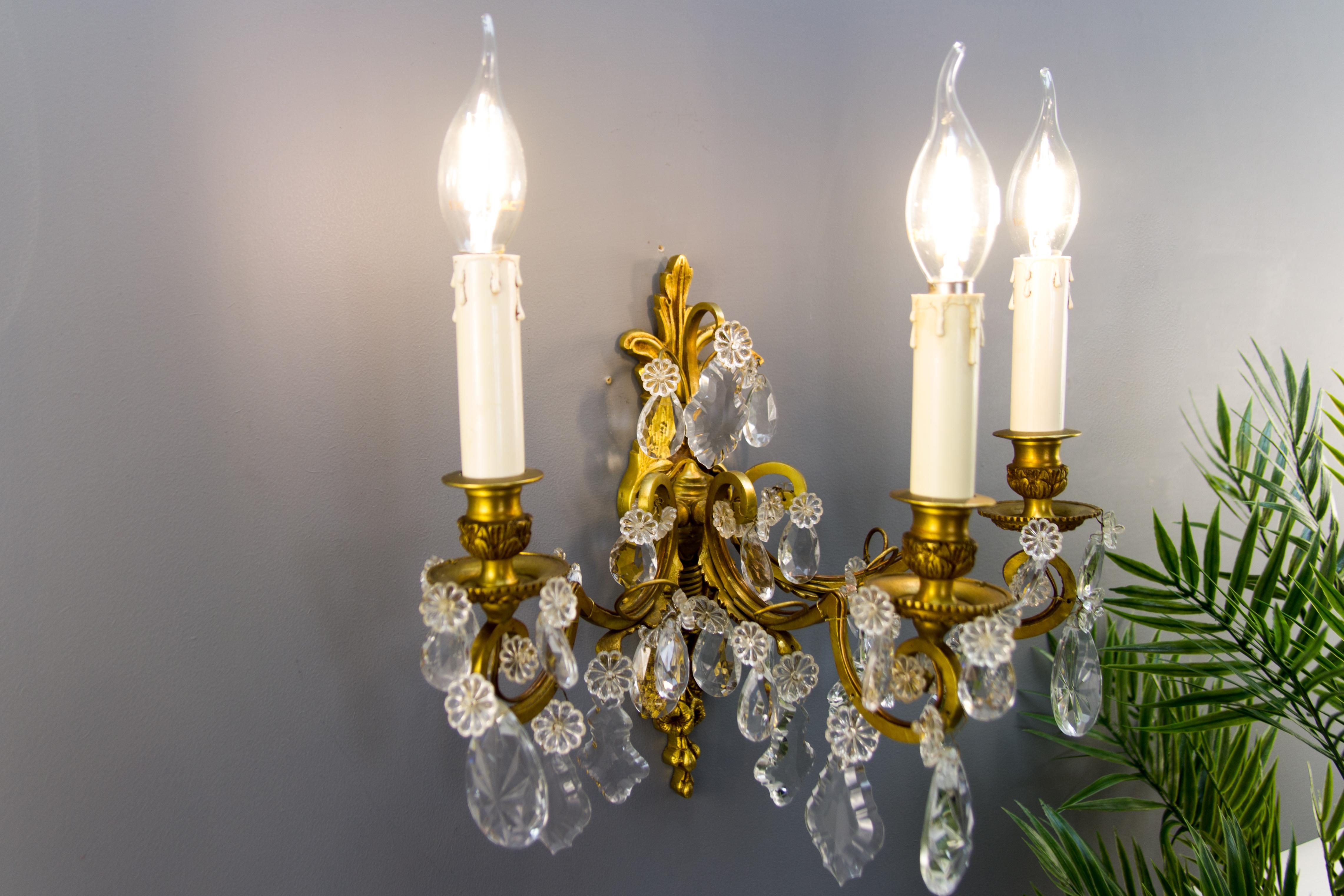 Late 19th Century Louis XVI Style Bronze and Crystal Three-Light Wall Sconce 15