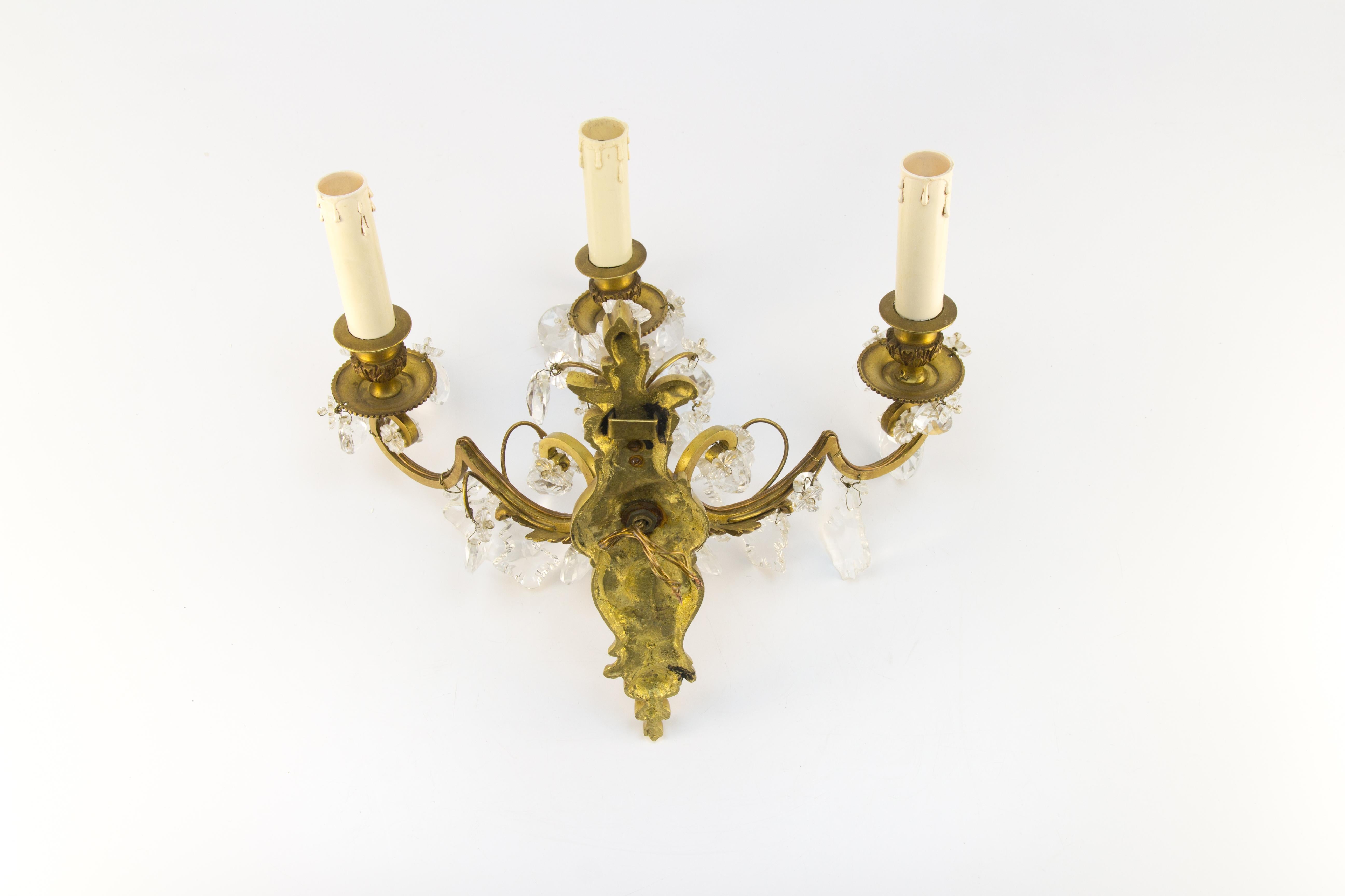 Late 19th Century Louis XVI Style Bronze and Crystal Three-Light Wall Sconce 1