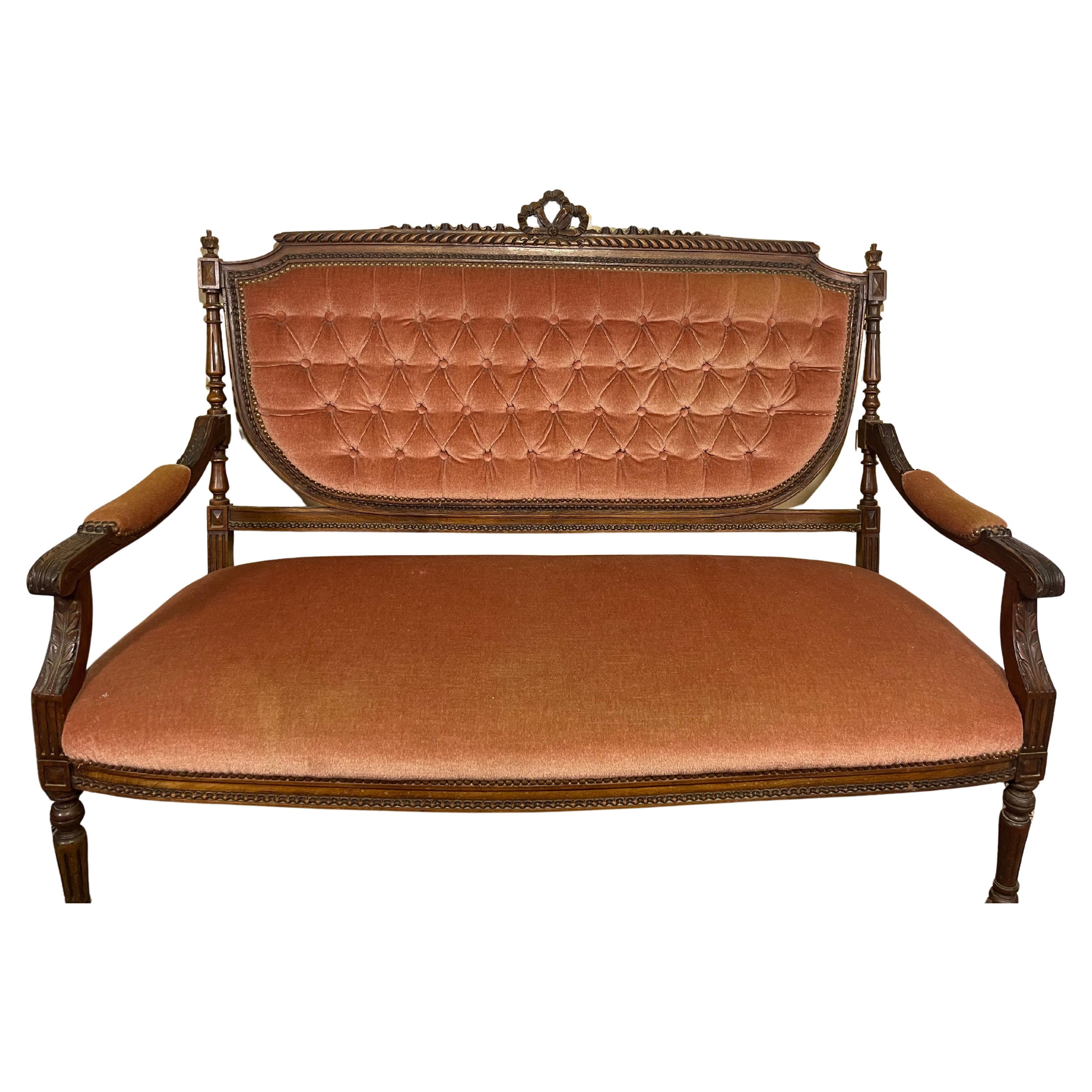 Late 19th Century Louis XVI Walnut Bench with Pink Velvet Upholstery