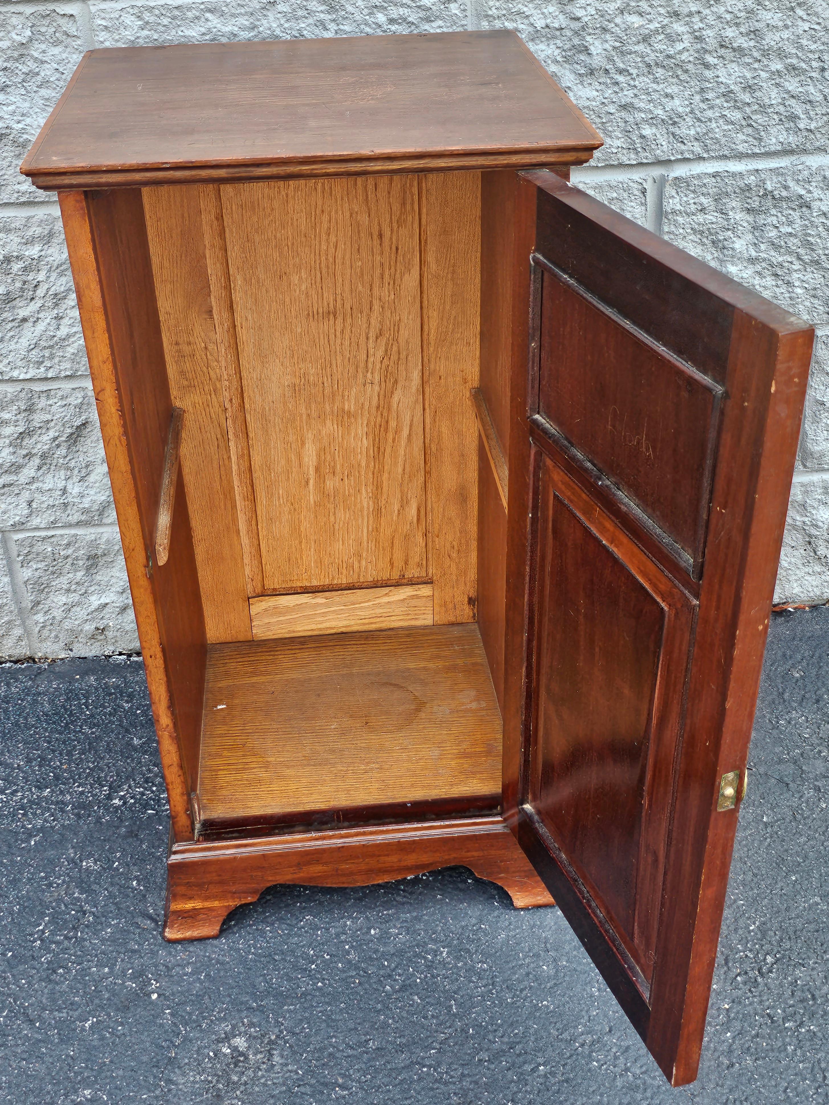 Late 19th Century Mahogany and Satinwood Inlay Cabinet Stand  For Sale 2