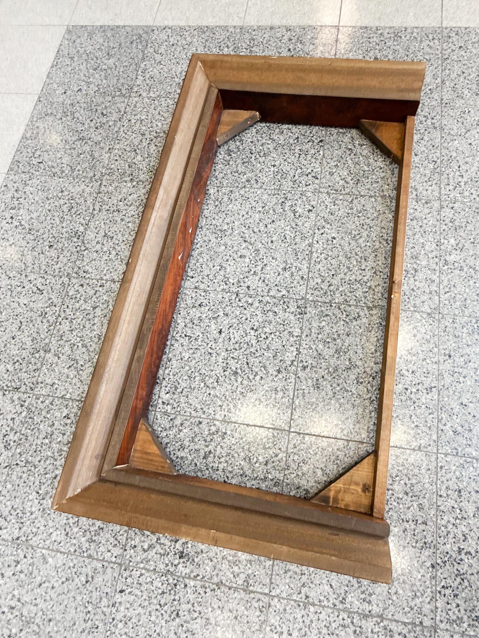 Armadio in mogano della fine del XIX secolo in vendita 10