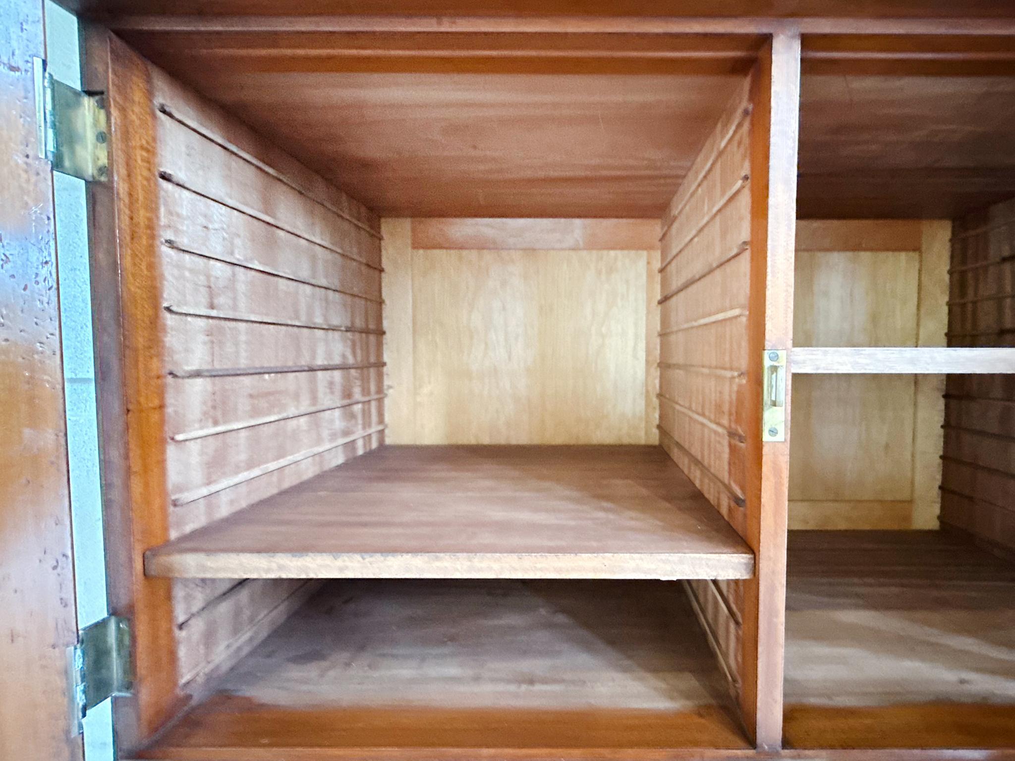 Armadio in mogano della fine del XIX secolo in vendita 2