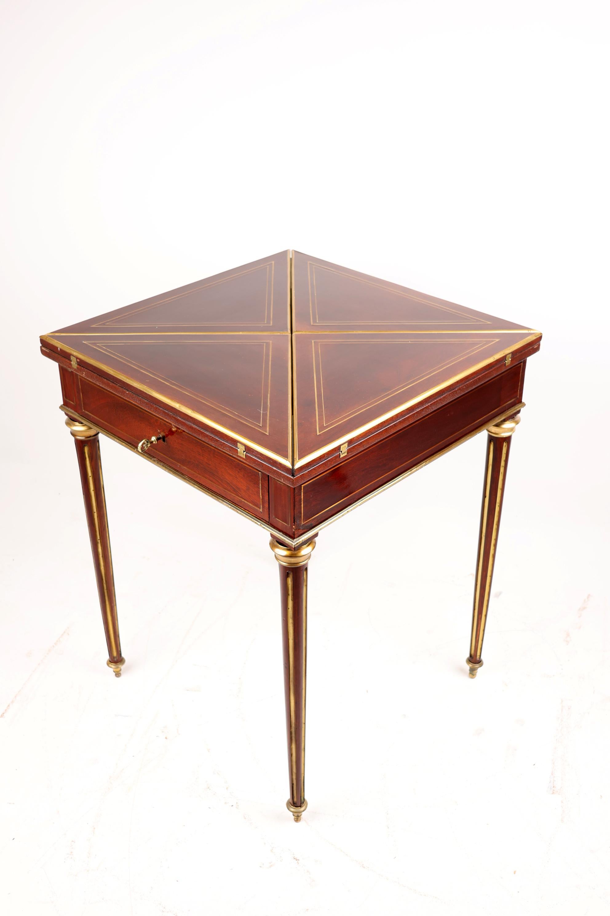 Late 19th Century Mahogany Envelope Card Table For Sale 7