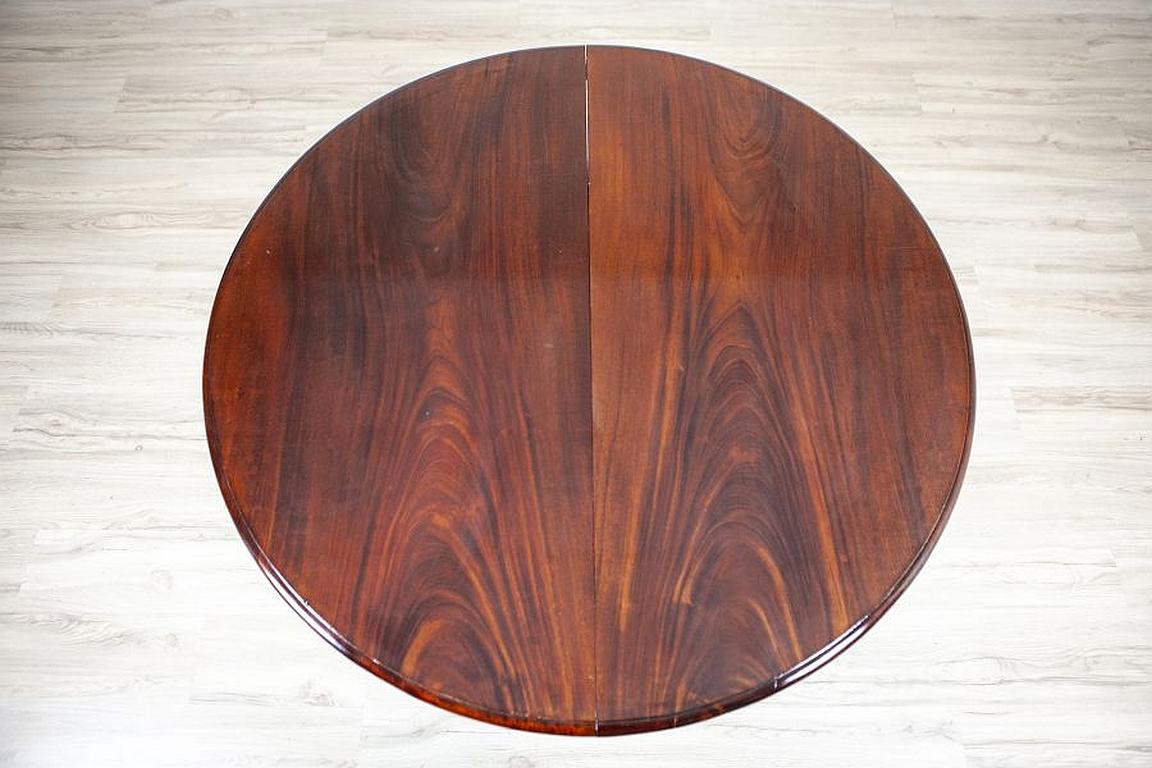 Late-19th Century Mahogany Extendable Table in the Biedermeier Style 4