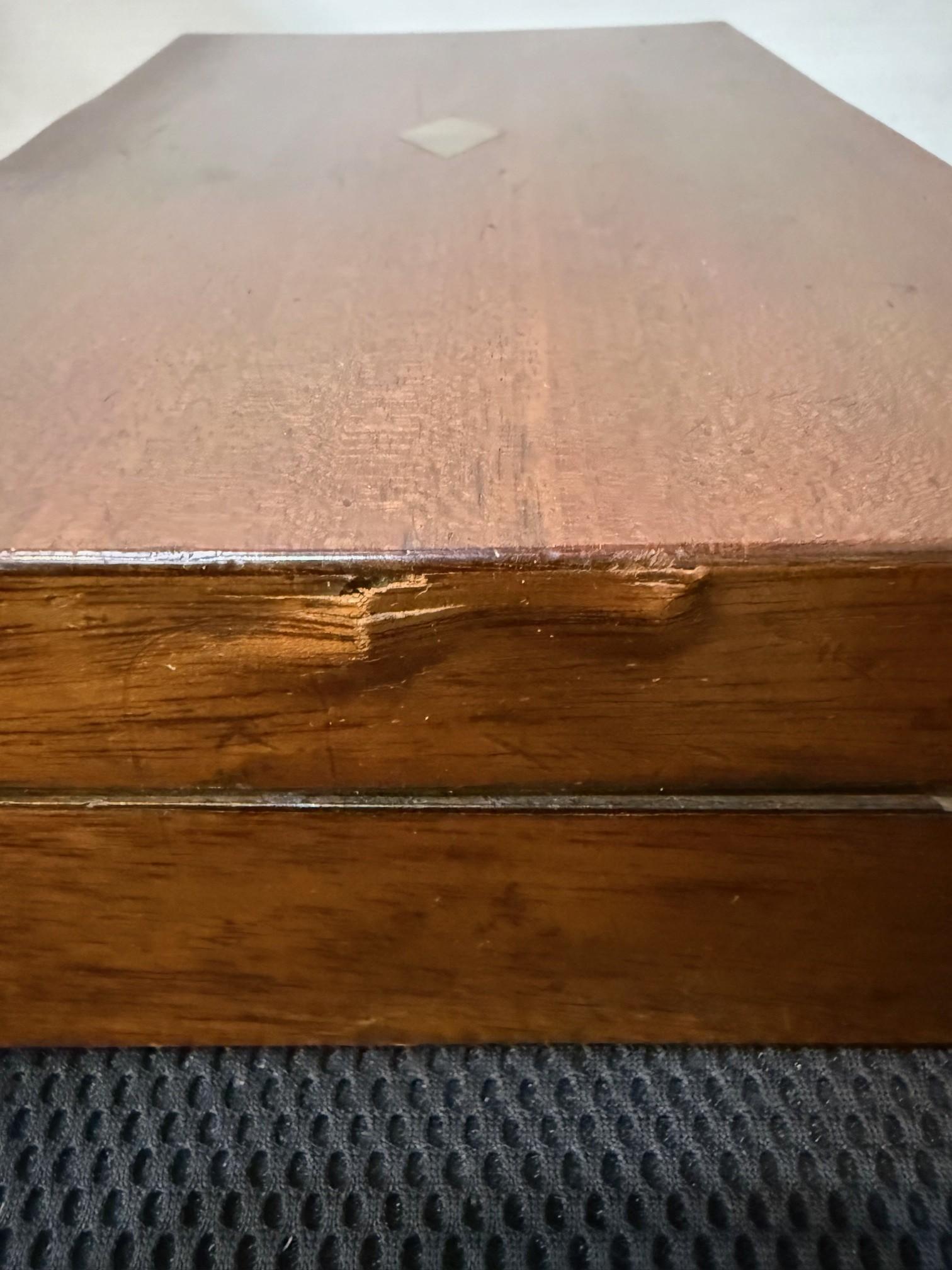 Kit da viaggio medico e di toelettatura in mogano della fine del XIX secolo 15 pezzi in vendita 16