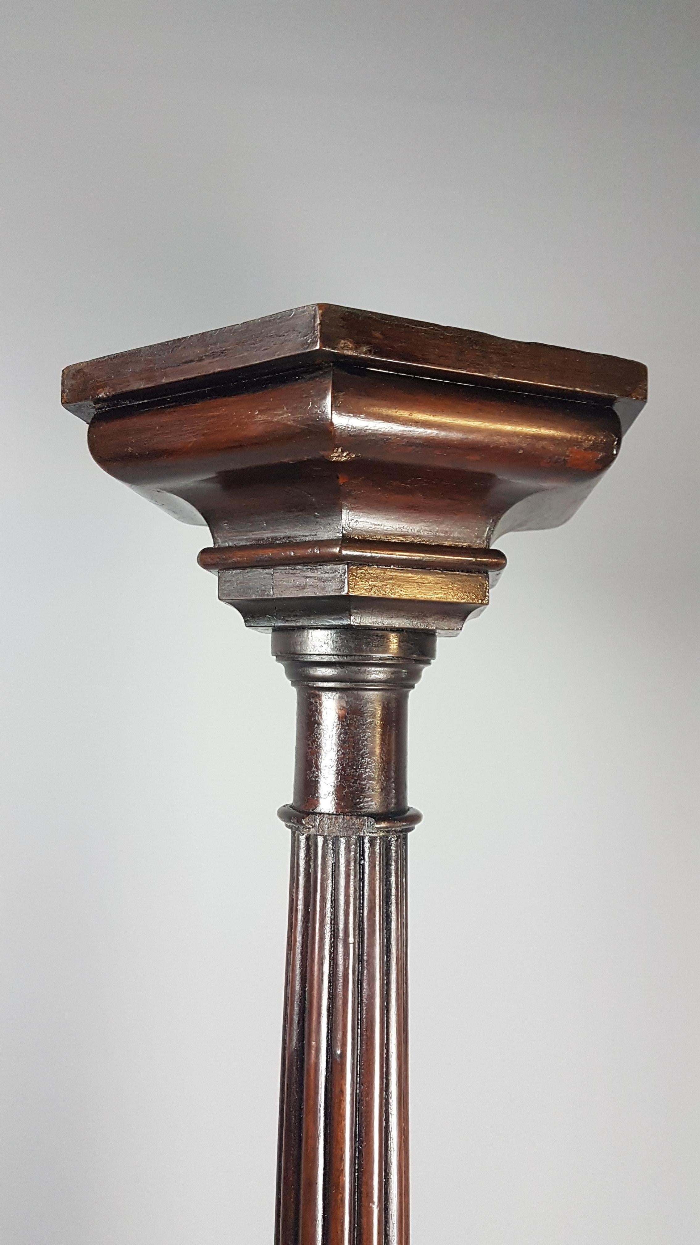 Late 19th Century Mahogany Torchère For Sale 2