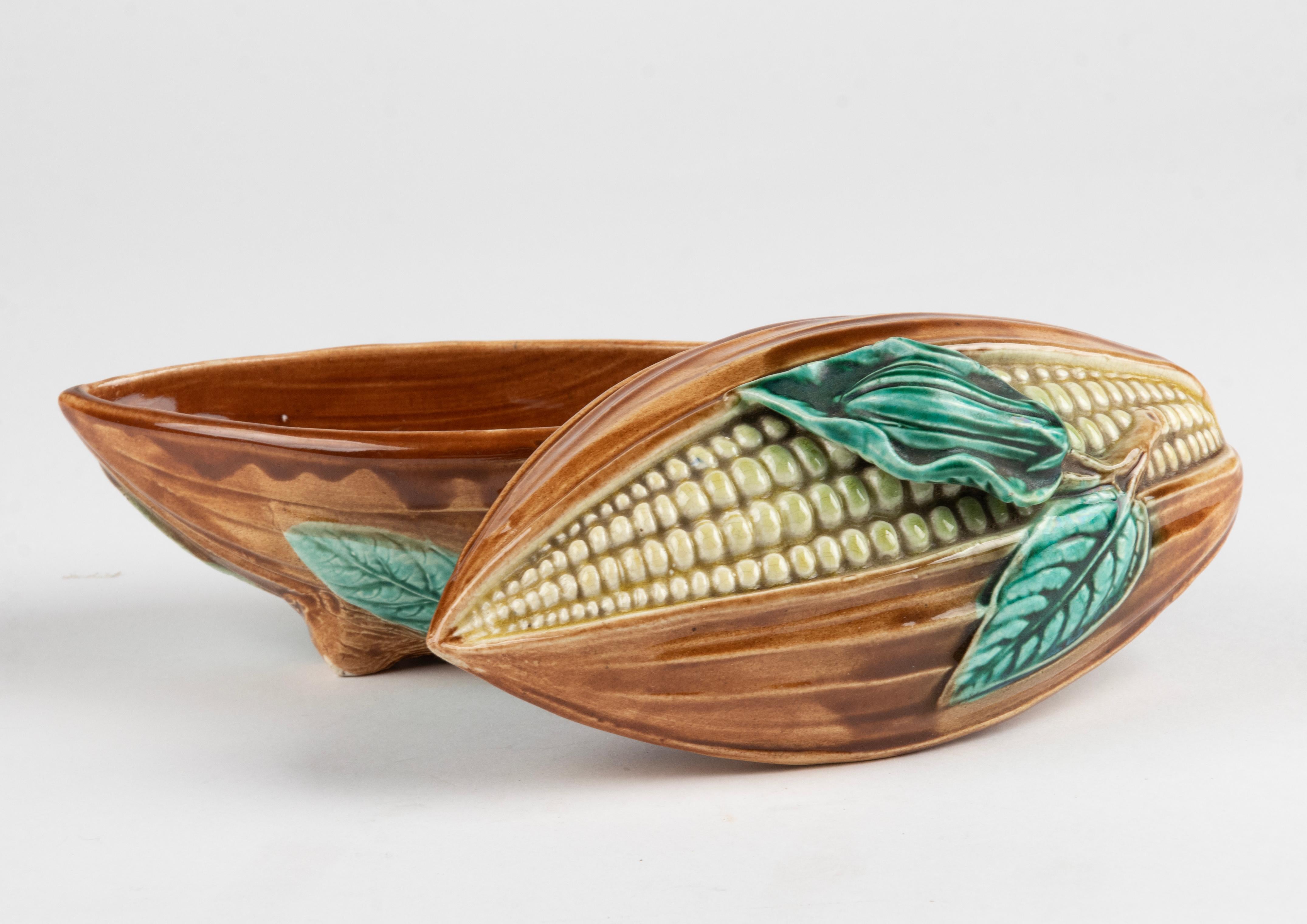 Belle Époque Late 19th Century Majolica Corn Shaped Lidded Bowl For Sale