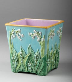 Late 19th Century Majolica Planter / Flower Pot Made Barbotine France