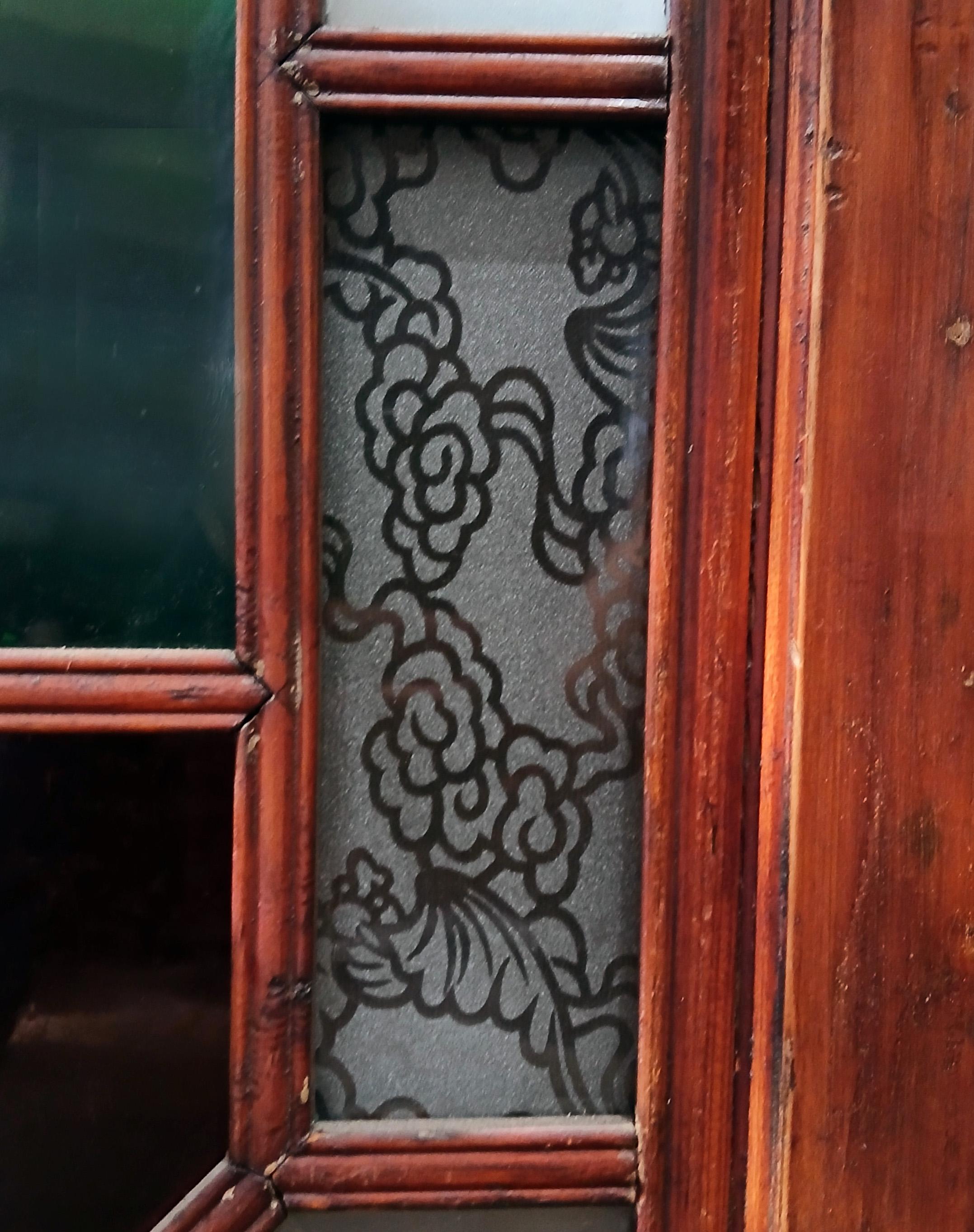 Manchurianische Glasmalerei des späten 19. Jahrhunderts, Suzchou, China im Angebot 4