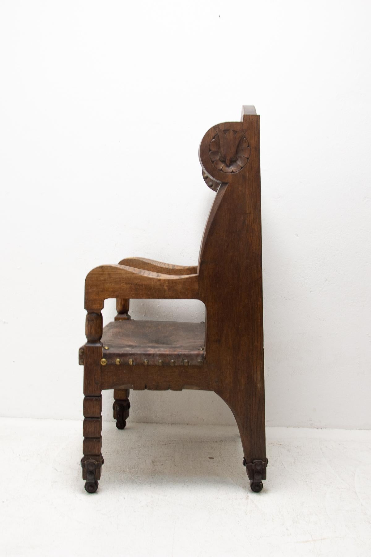 Late 19th Century Massive Throne Chair in Historicist Style For Sale 4