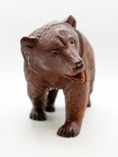 Late 19th Century Medium Size Swiss Strolling Black Forest Bear