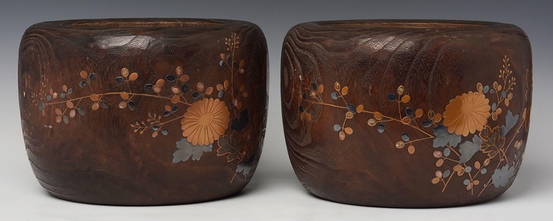 Late 19th C., Meiji, A Pair of Antique Japanese Keyaki Wooden Pots (Hibachi) 3