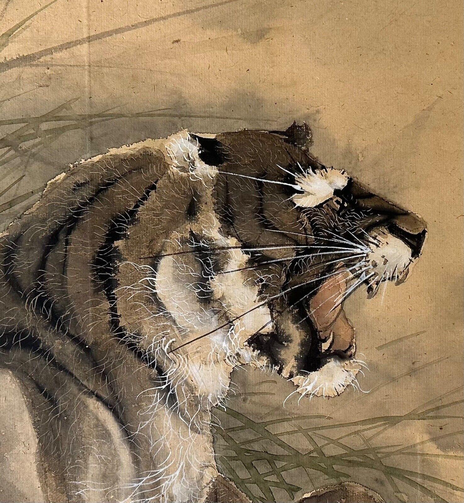 Japanese Late 19th century (Meiji period) painting depicting tiger For Sale