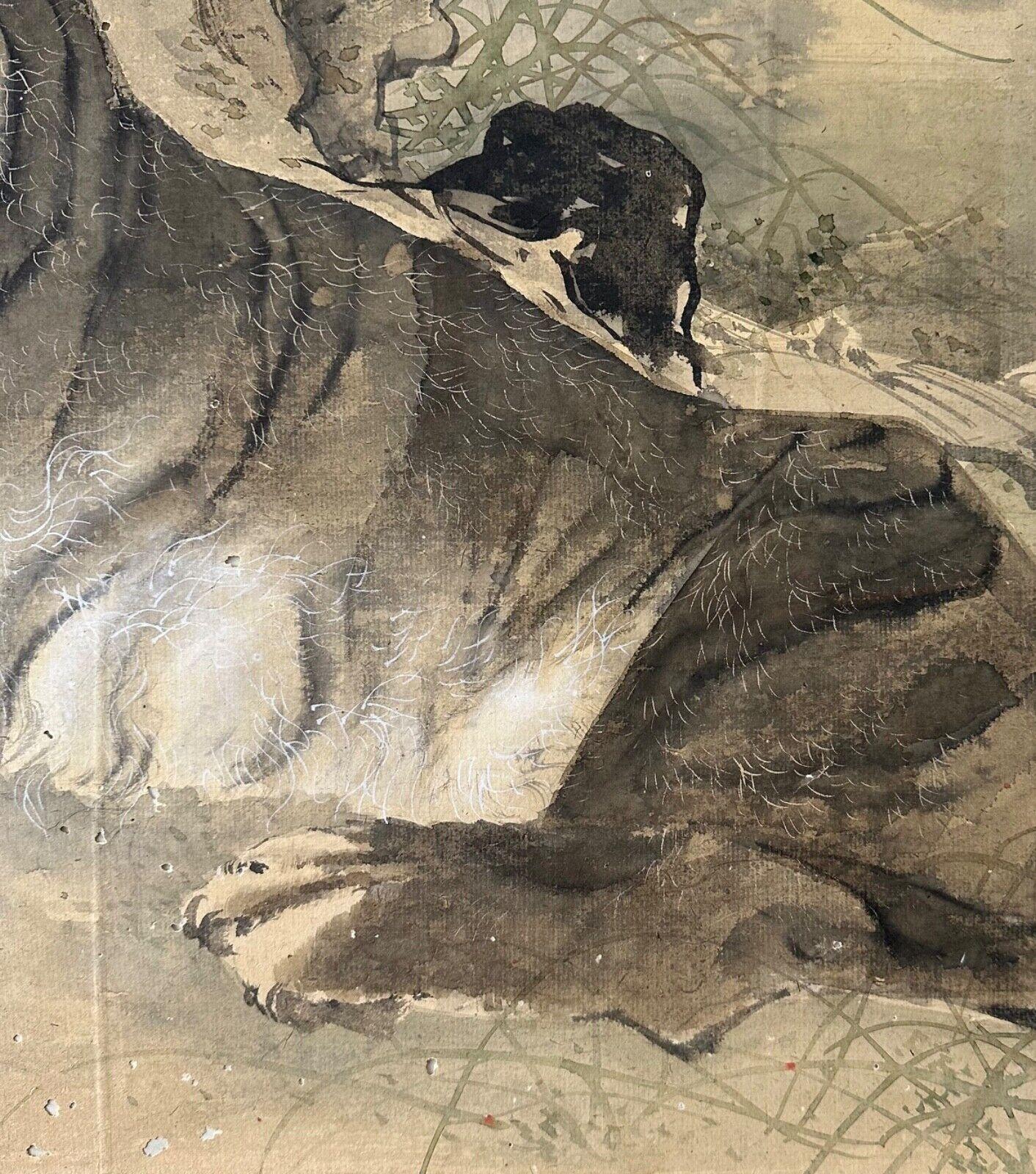 Late 19th century (Meiji period) painting depicting tiger In Good Condition For Sale In Fukuoka, JP