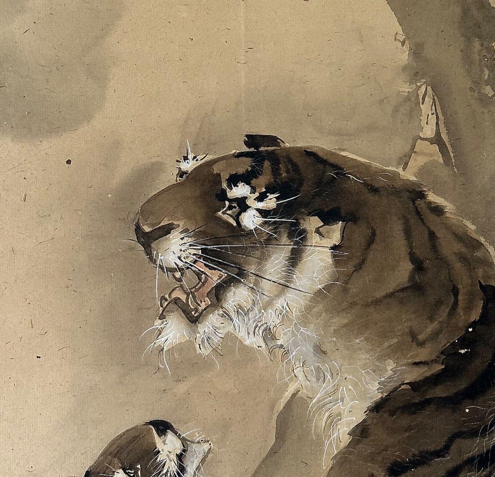 19th Century Late 19th century (Meiji period) painting depicting tiger For Sale