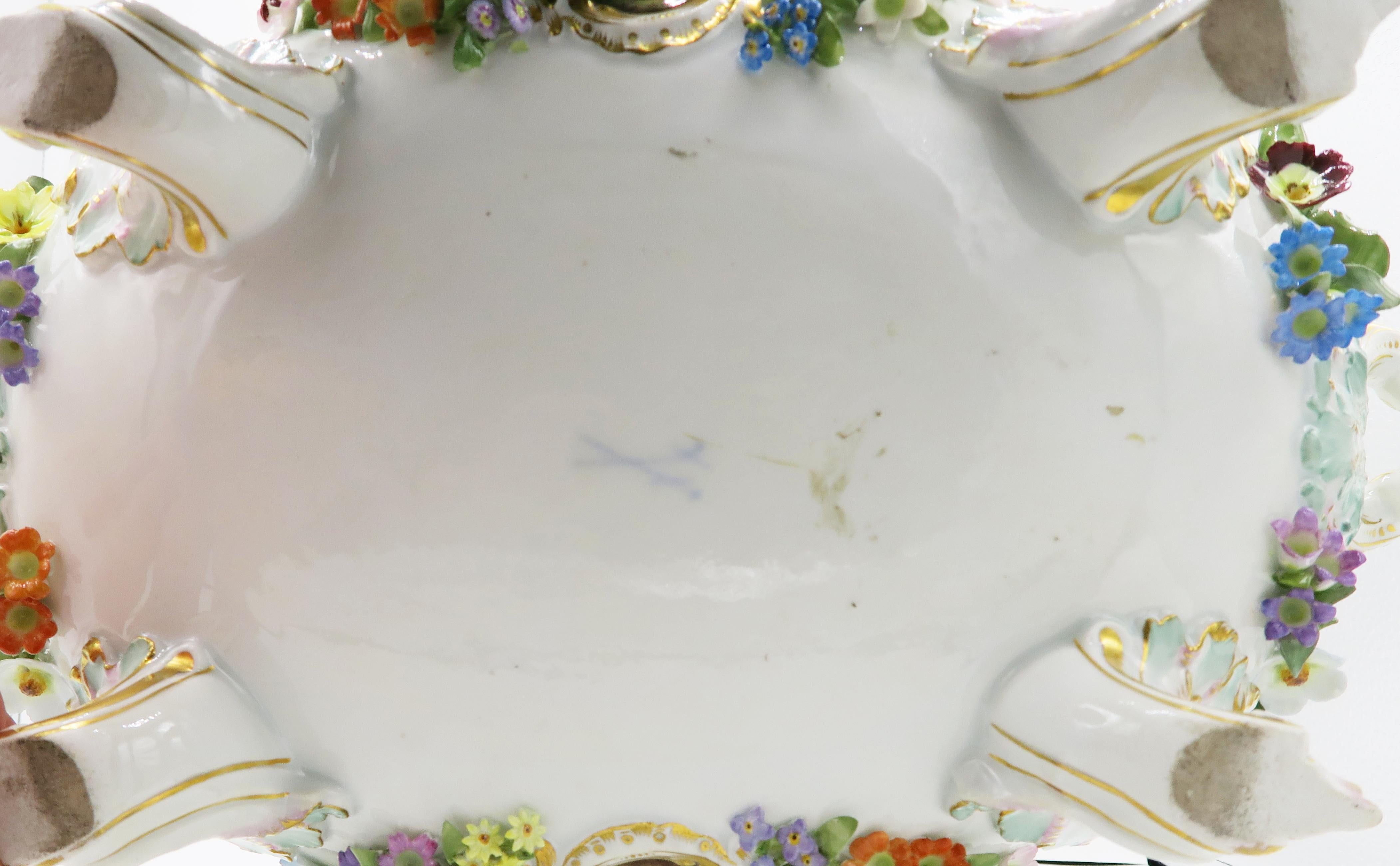 Late 19th Century Meissen Large Tureen For Sale 3