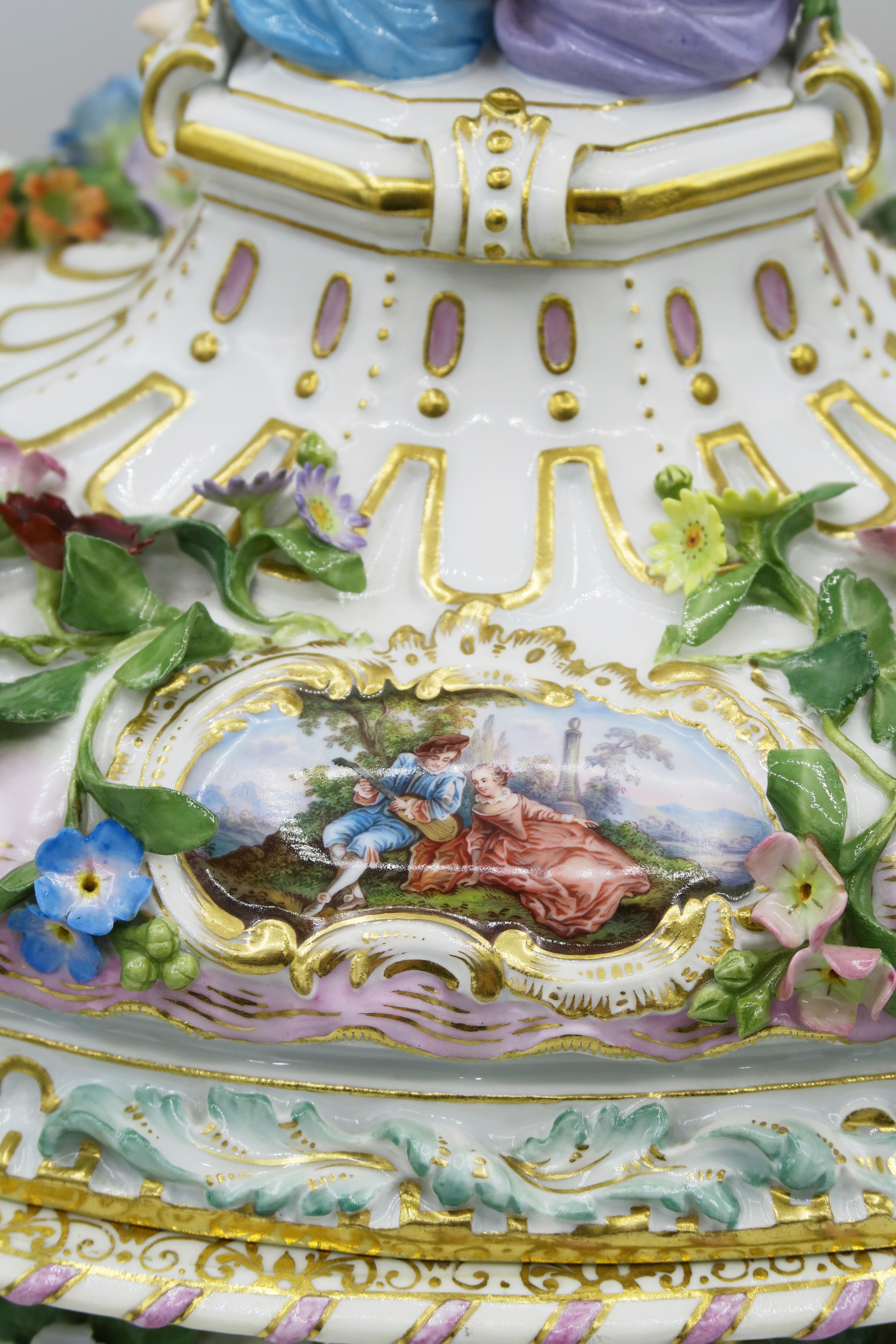 Porcelain Late 19th Century Meissen Large Tureen For Sale