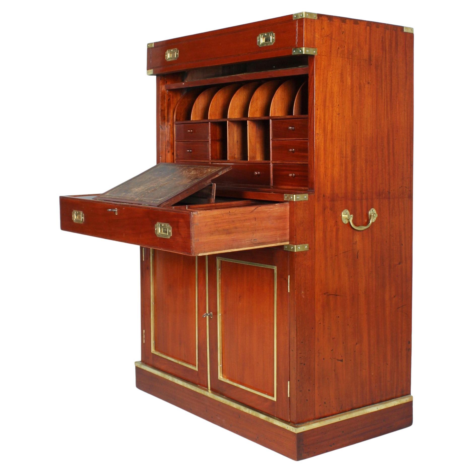 Commode de campagne militaire de la fin du XIXe siècle, secrétaire, victorienne, 1890 en vente