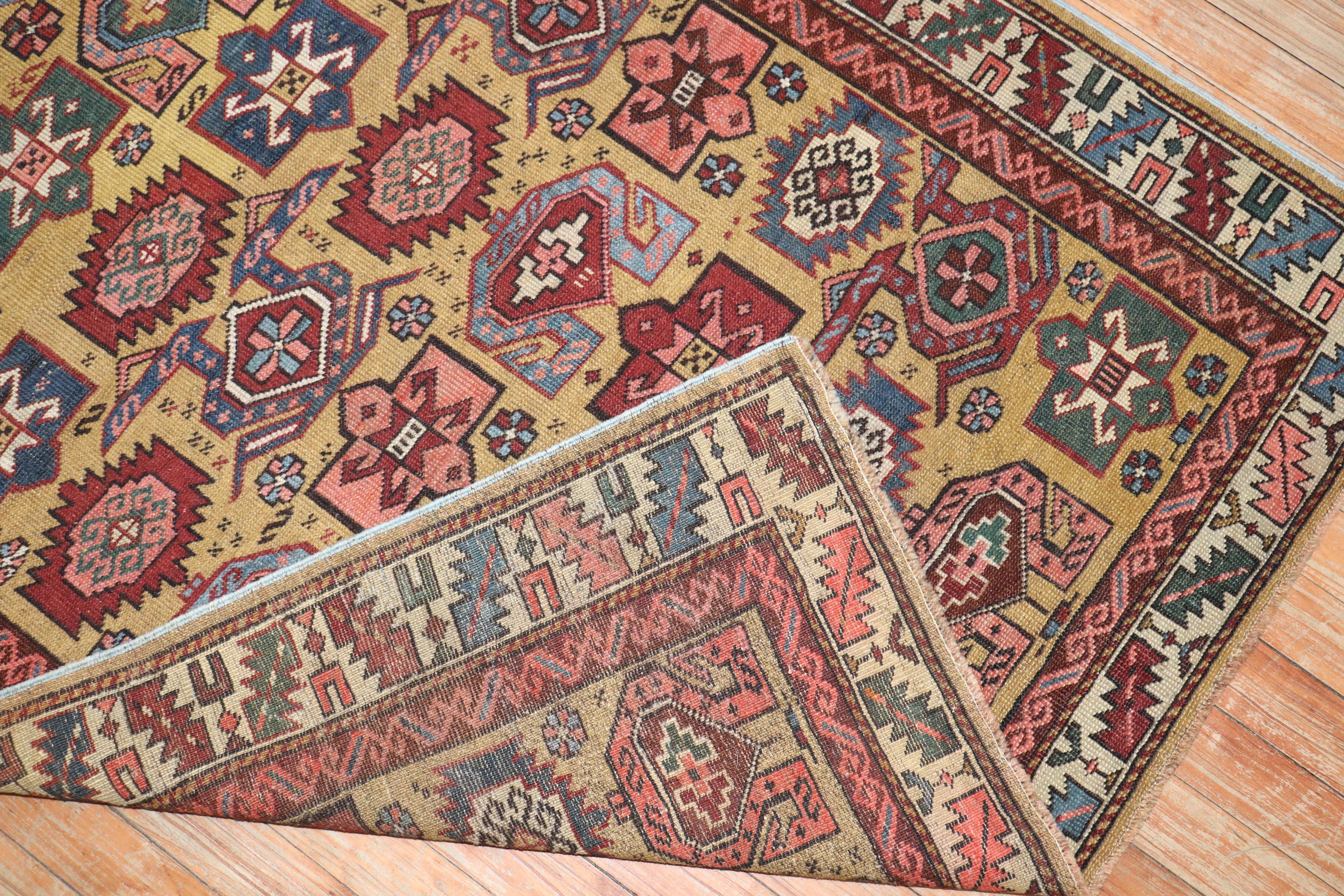 Senfgelber kaukasischer Kuba-Teppich aus dem späten 19.  (Russisch) im Angebot