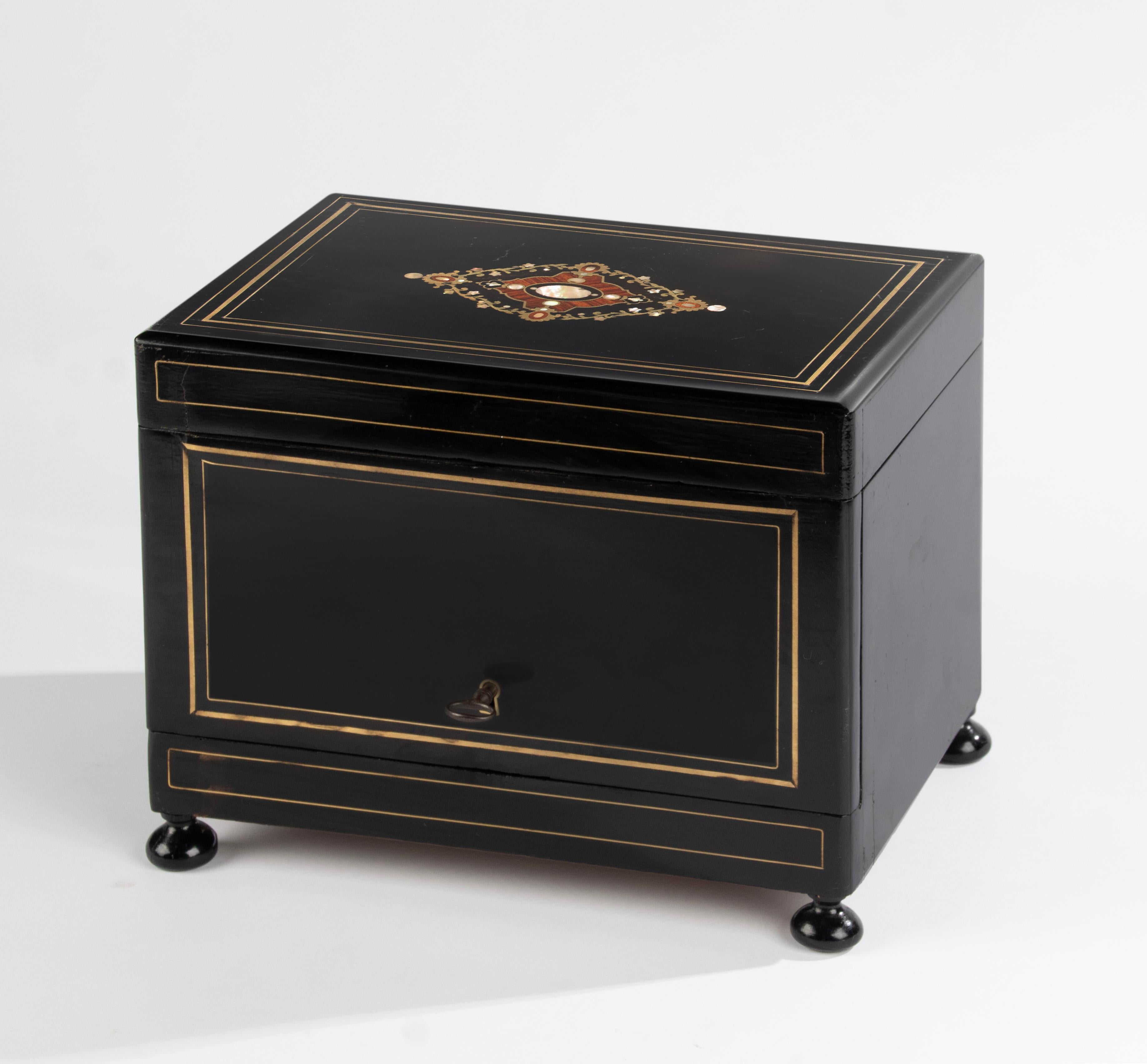 French Late 19th Century Napoleon III Ebonized Cigar Cabinet For Sale