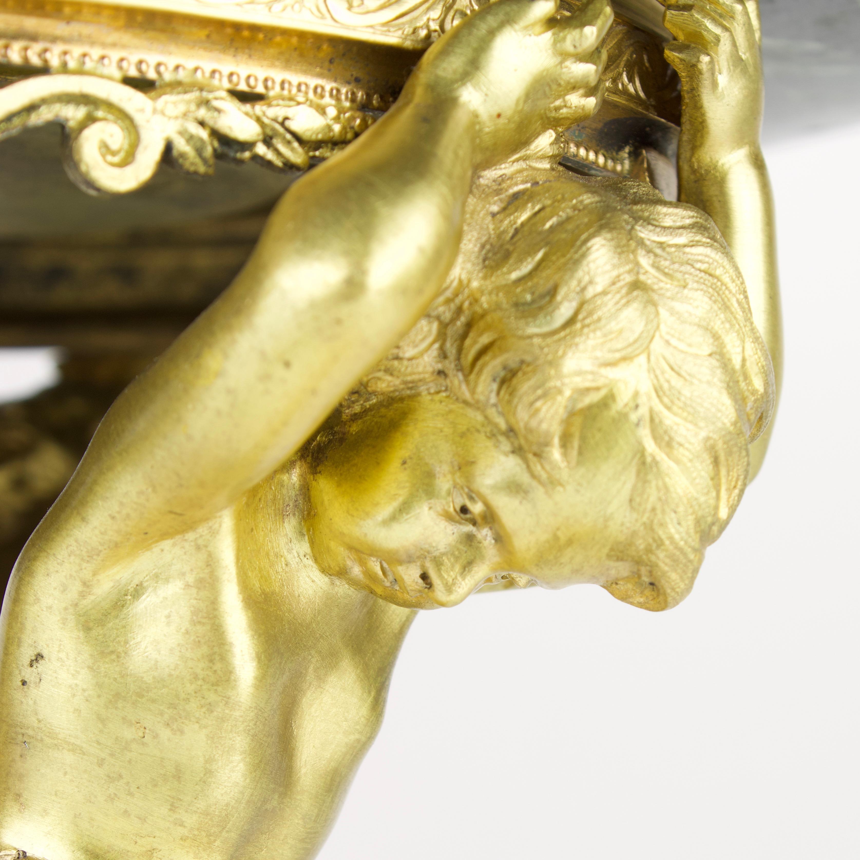 Late 19th Century Napoleon III Empire Gilt Bronze Putti and Marble Centerpiece In Good Condition For Sale In Berlin, DE