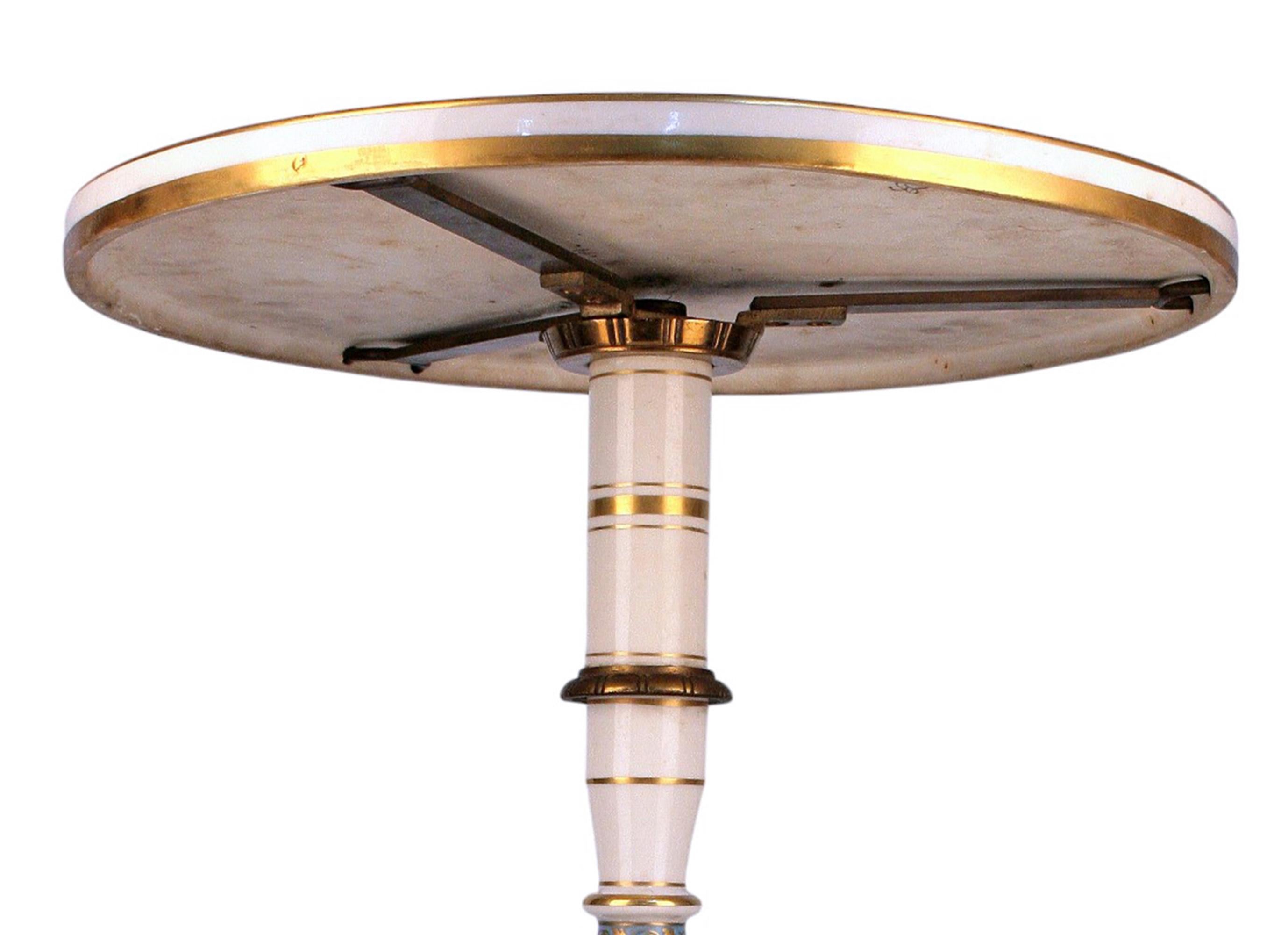 Late 19th Century Napoleon III Painted Porcelain Pedestal Circular Table, France For Sale 2