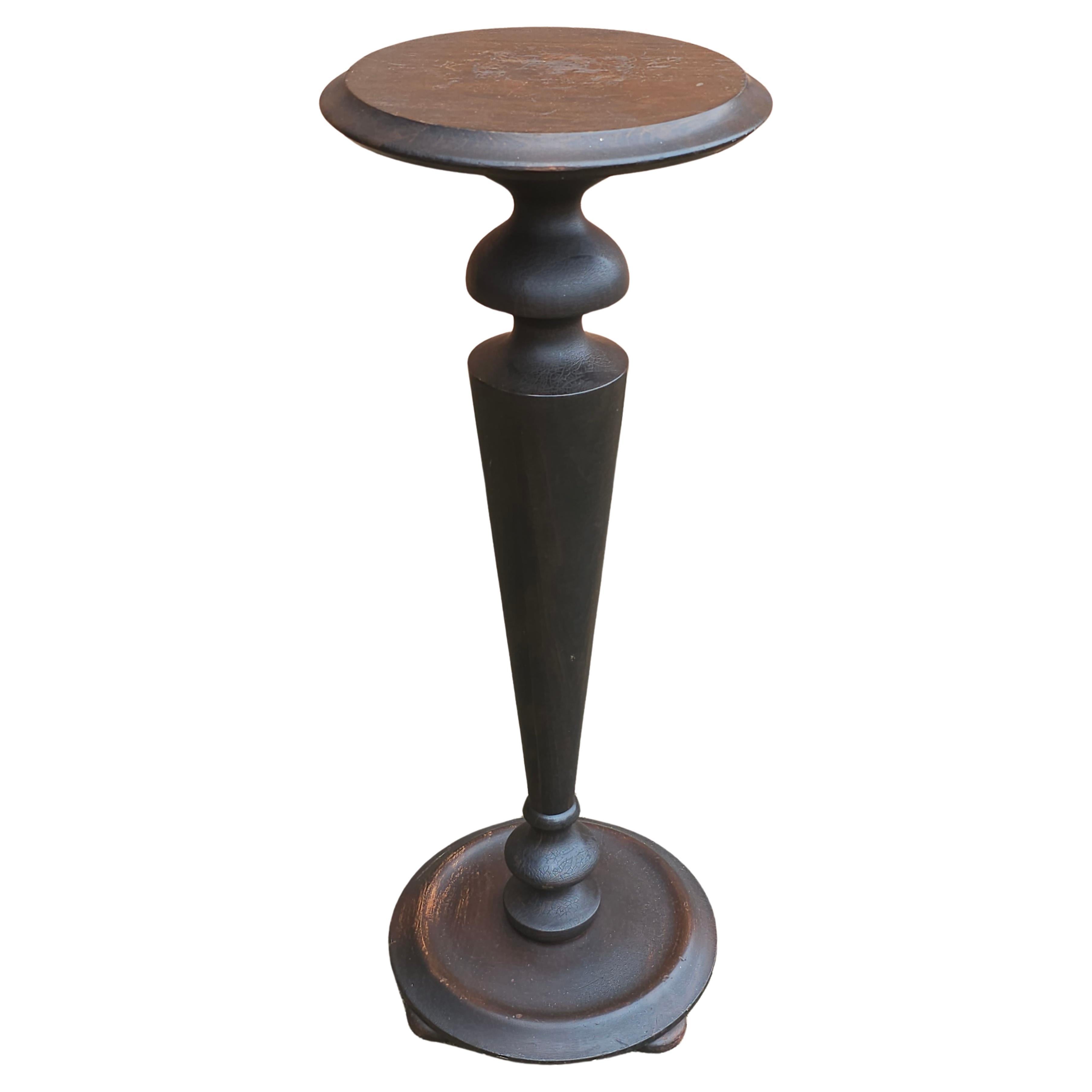 Late 19th Century Neoclassical Stained Mahogany Pedestal