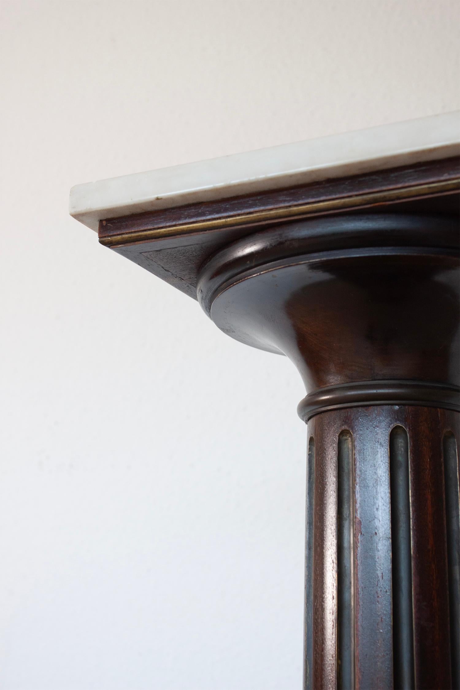 Late 19th century Neoclassical wood, marble and brass display pedestal 1