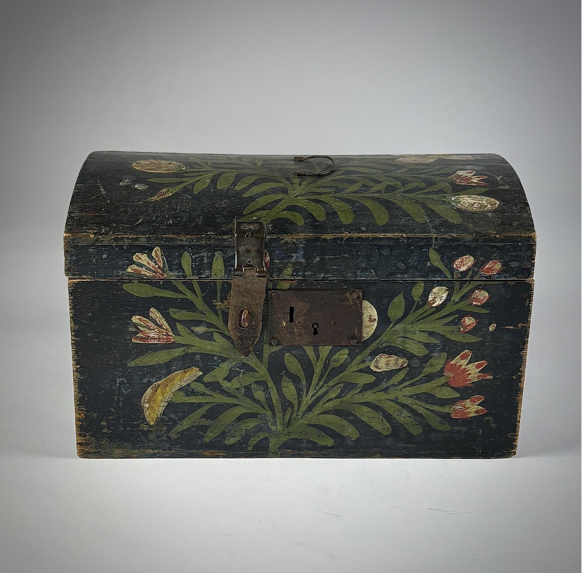 Late 19th Century Normandy Marriage Box For Sale 4