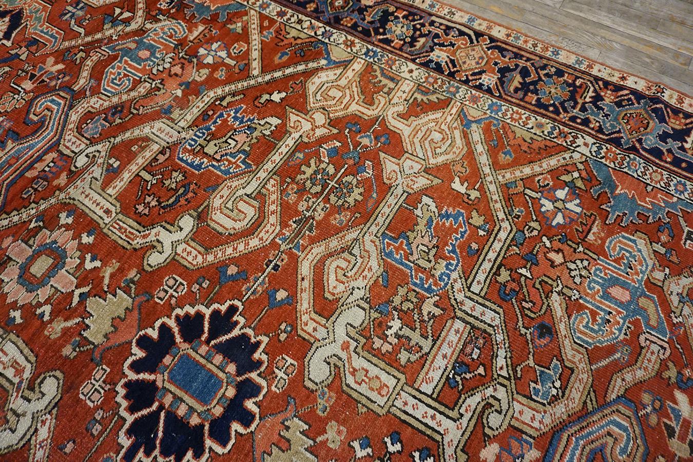 Fine del XIX secolo N.W. Tappeto Persiano Heriz ( 8'3'' x 11'6'' - 250 x 350 cm ) in vendita 5