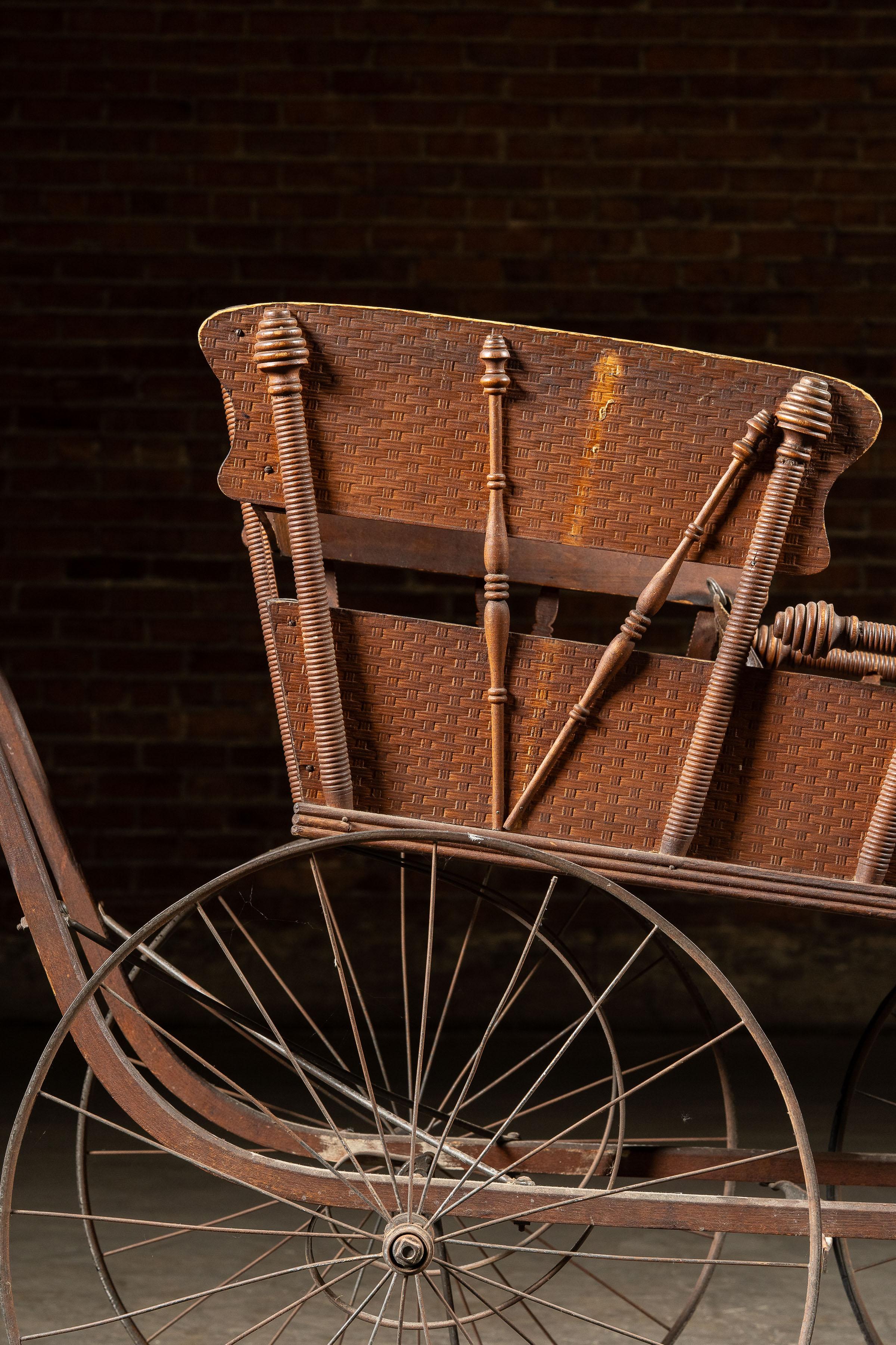XIXe siècle Chariot à bébé en Oak de la fin du 19e siècle par J. S. Ford Johnson en vente