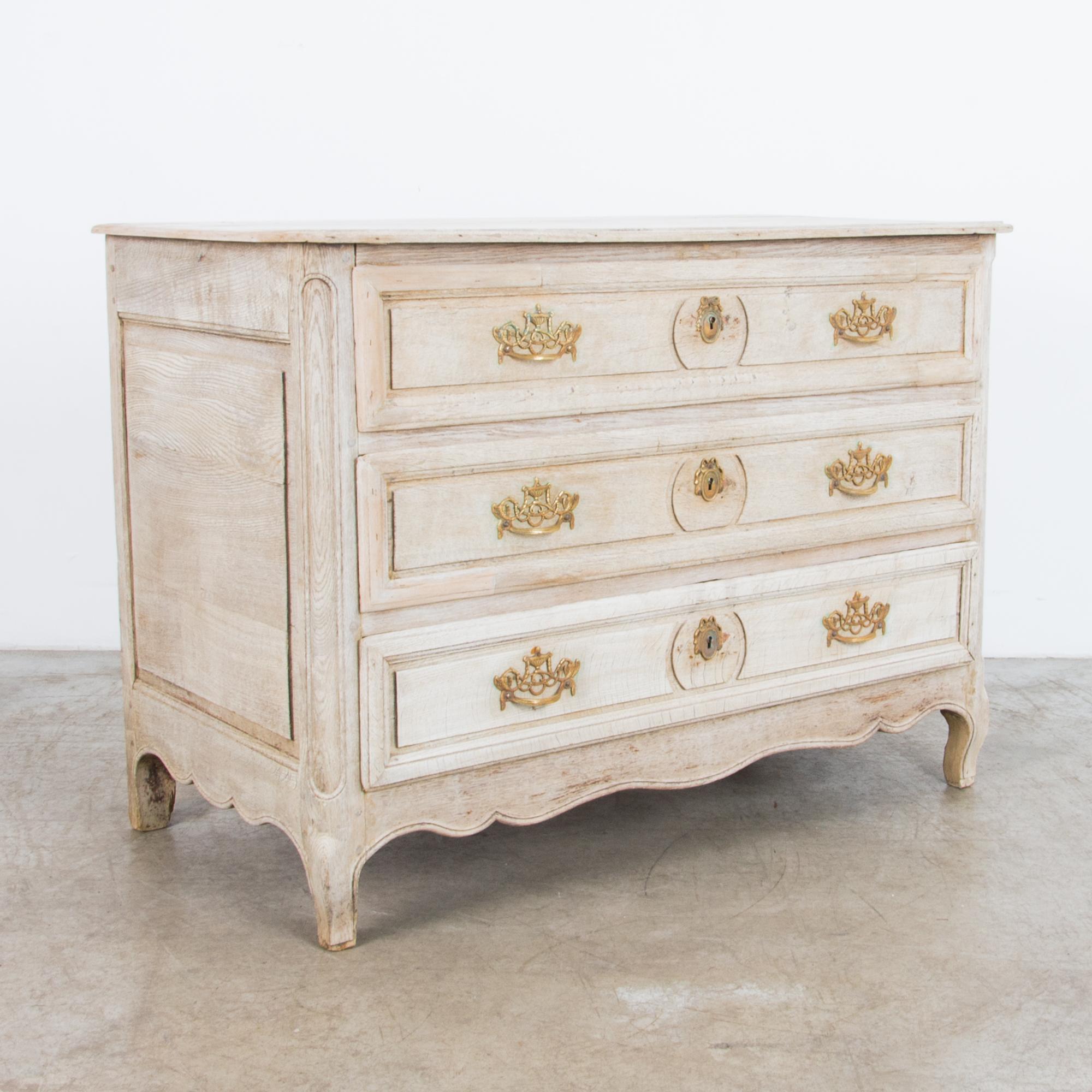 French Late 19th Century Oak Chest of Drawers