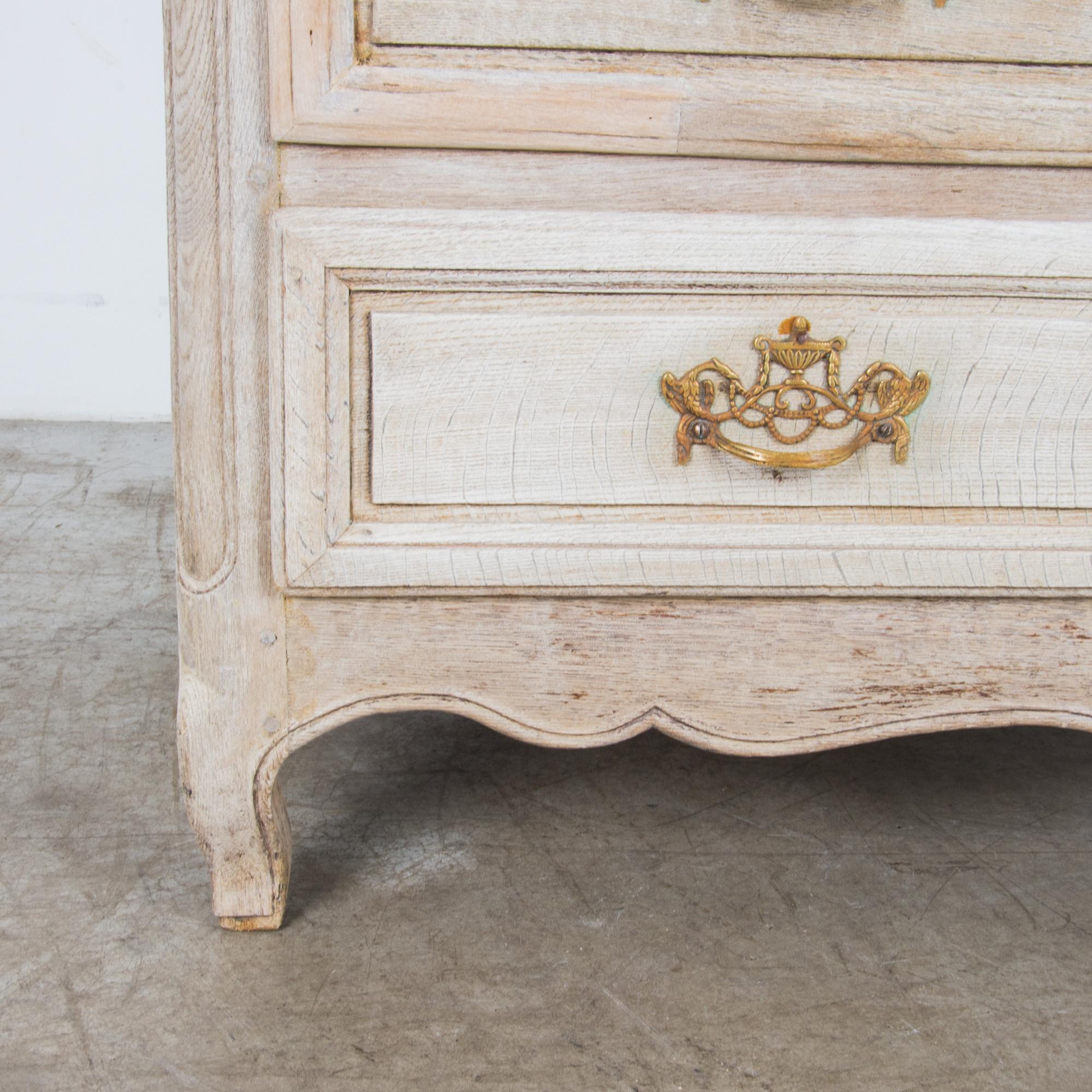 Late 19th Century Oak Chest of Drawers 3