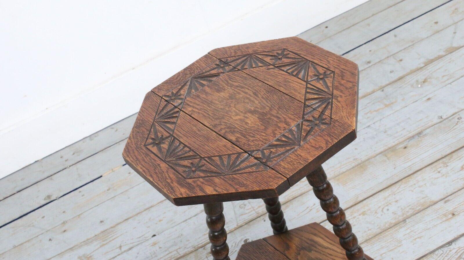 Late 19th Century Oak Gypsy Side Table on Bobbin Turned Legs For Sale 4