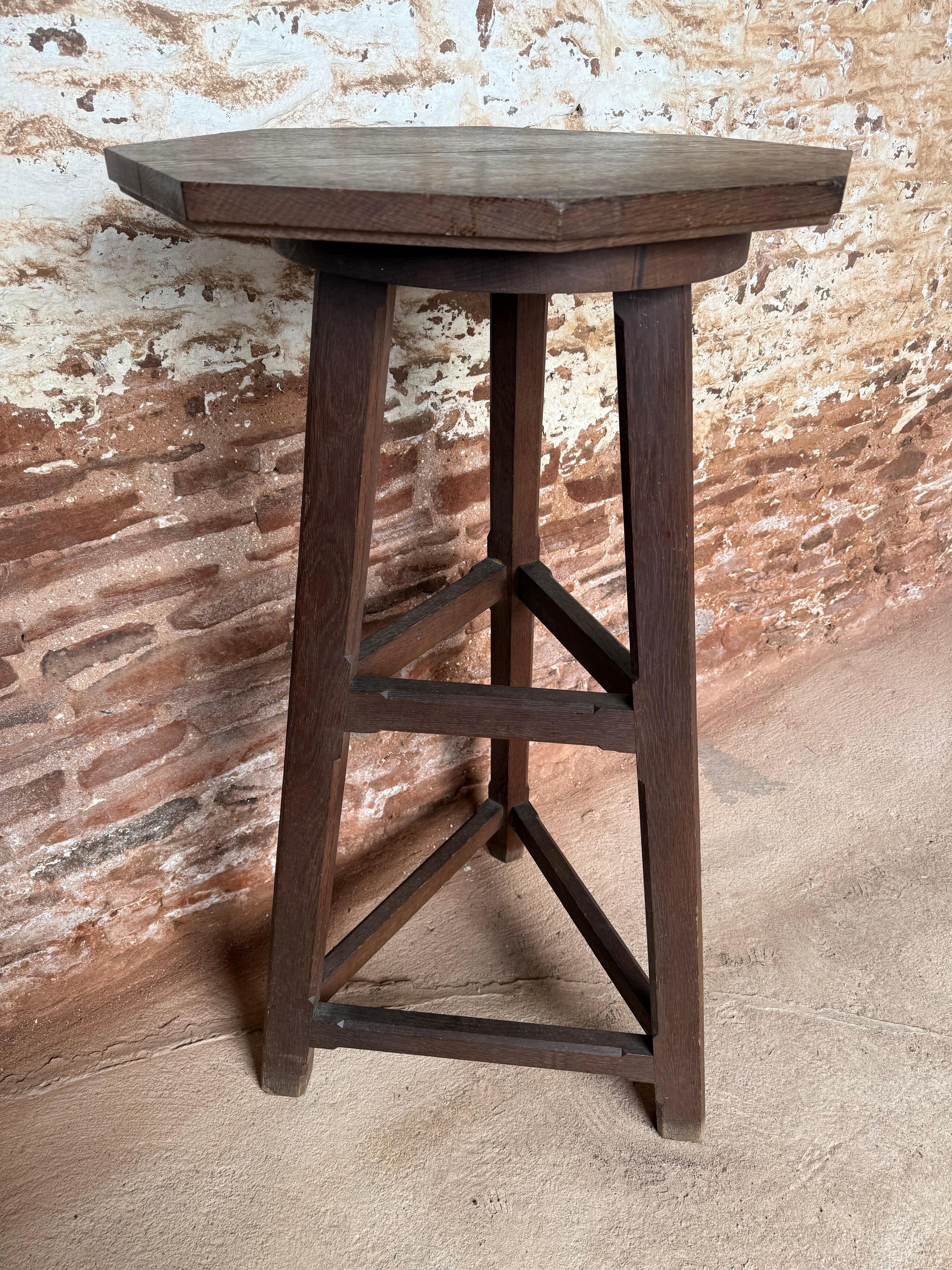 Cavalletto per scultori in quercia della fine del XIX secolo In condizioni discrete in vendita a Budleigh Salterton, GB