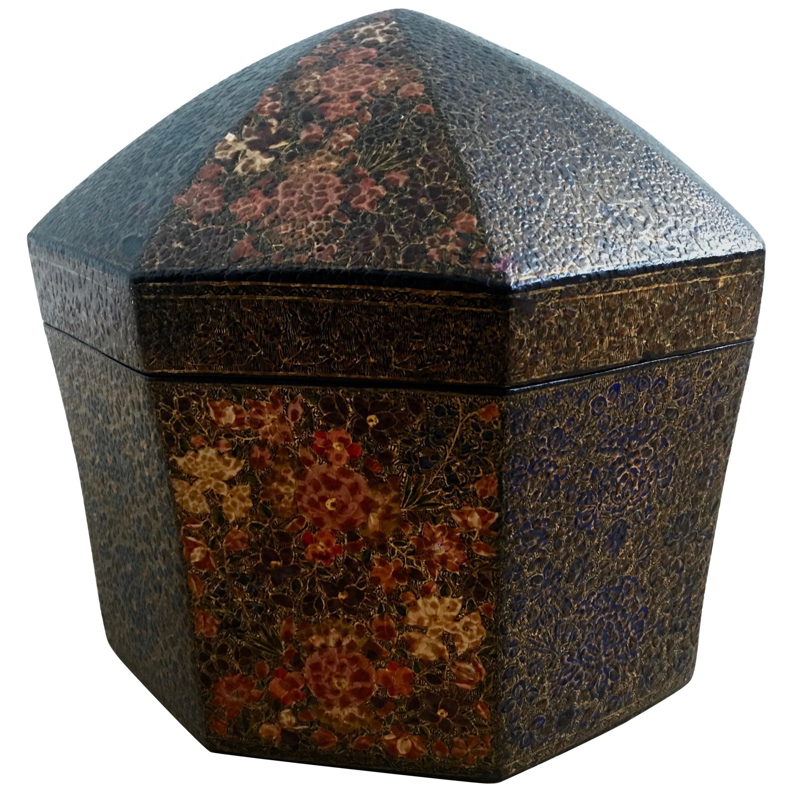 Late 19th Century Octagonal Indian Kashmiri Turban Box in Papier-Mâché For Sale