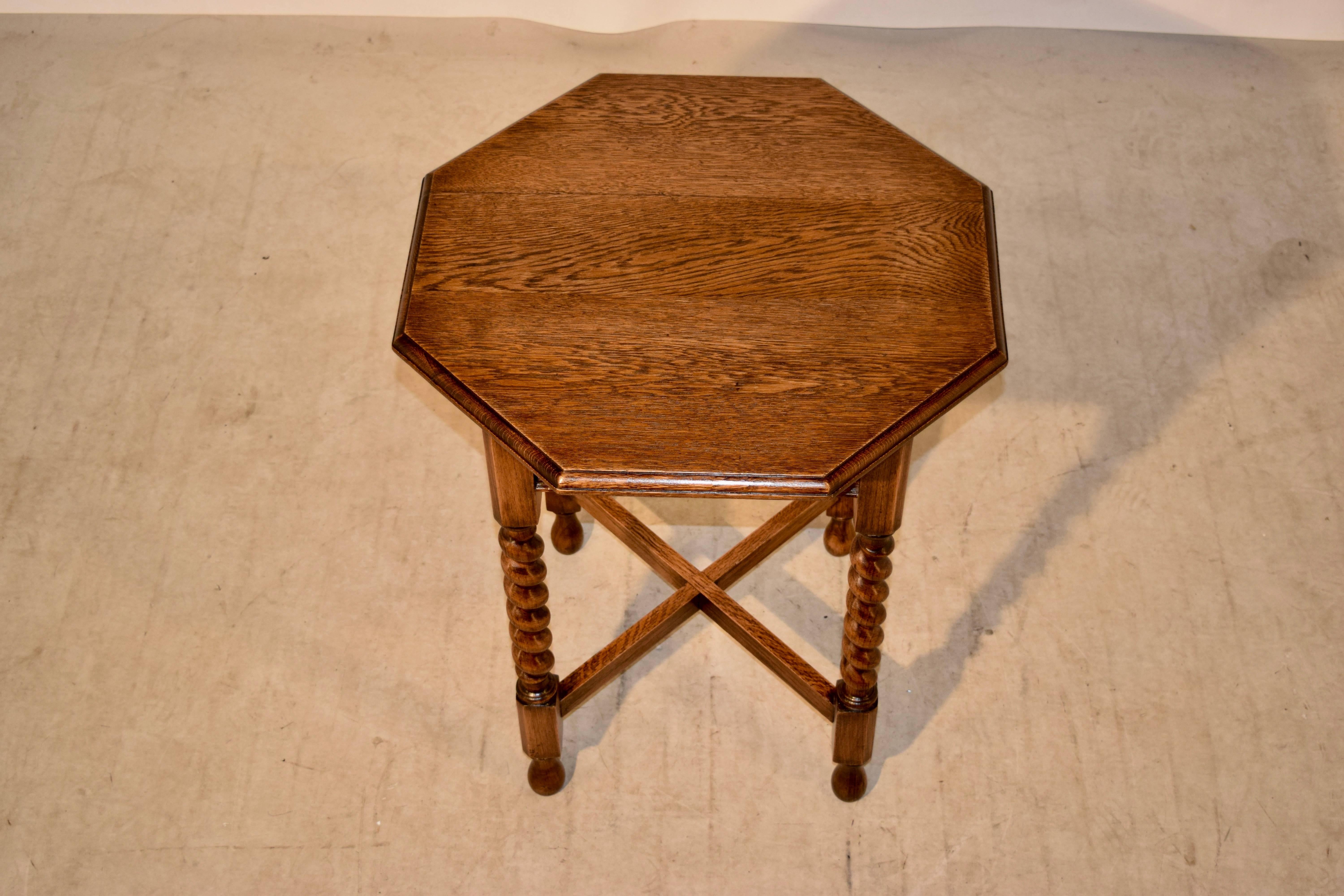 Late 19th Century Octagonal Table In Good Condition In High Point, NC