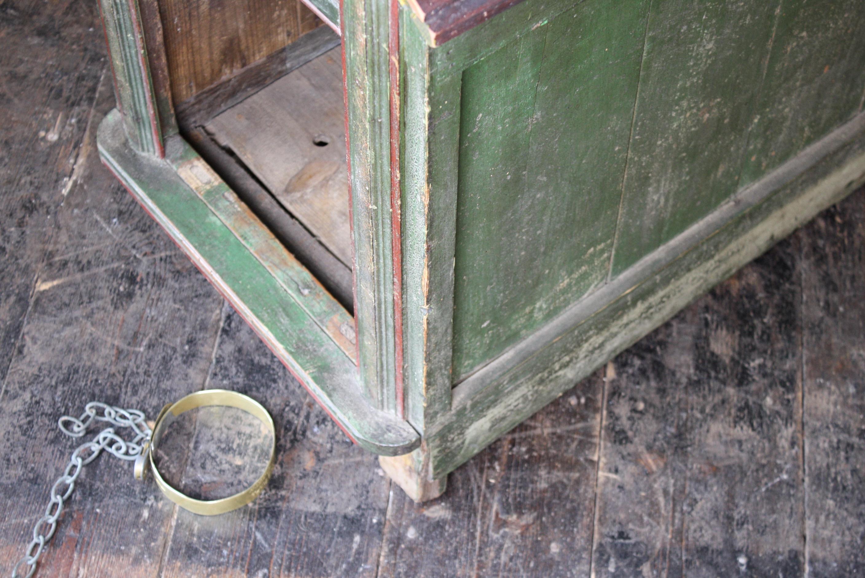 Pine Late 19th Century Original Painted Green Faux Marble Dog Canine Kennel For Sale