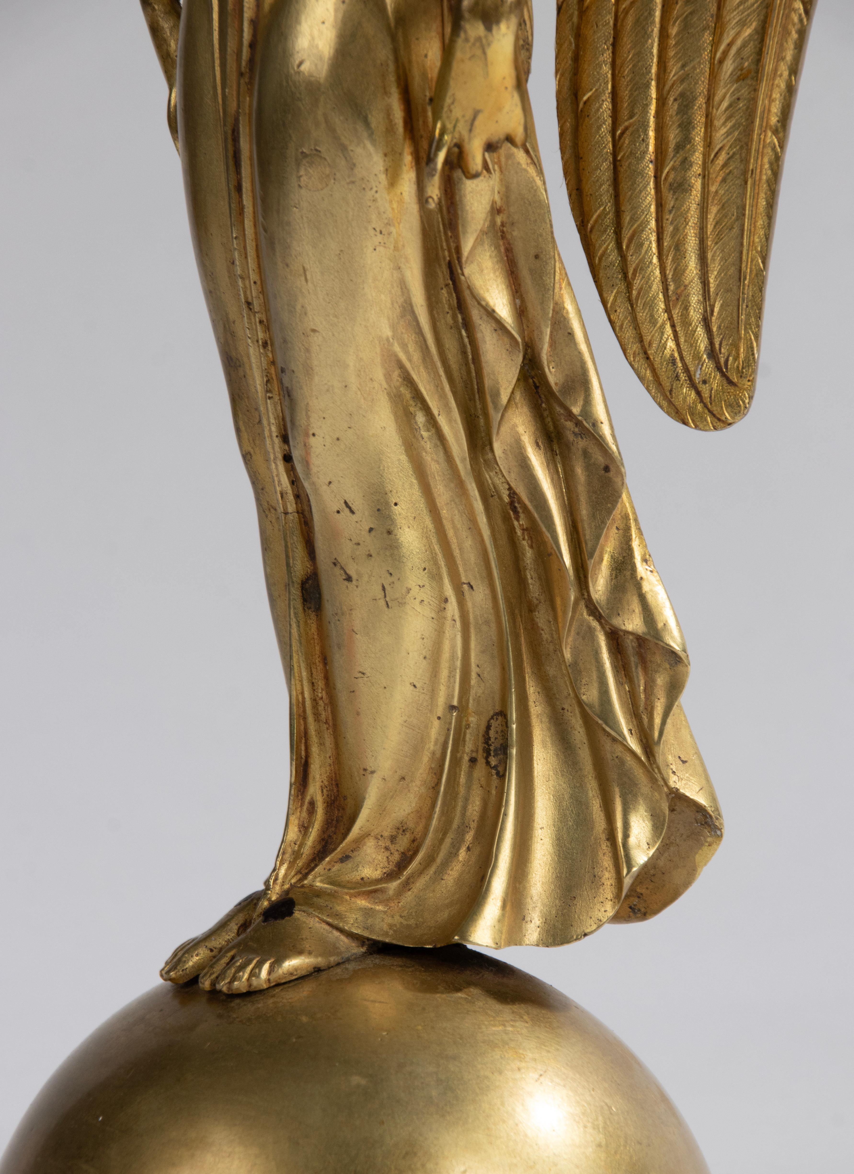 Fin du 19ème siècle Sculpture en bronze doré Ange en vente 6