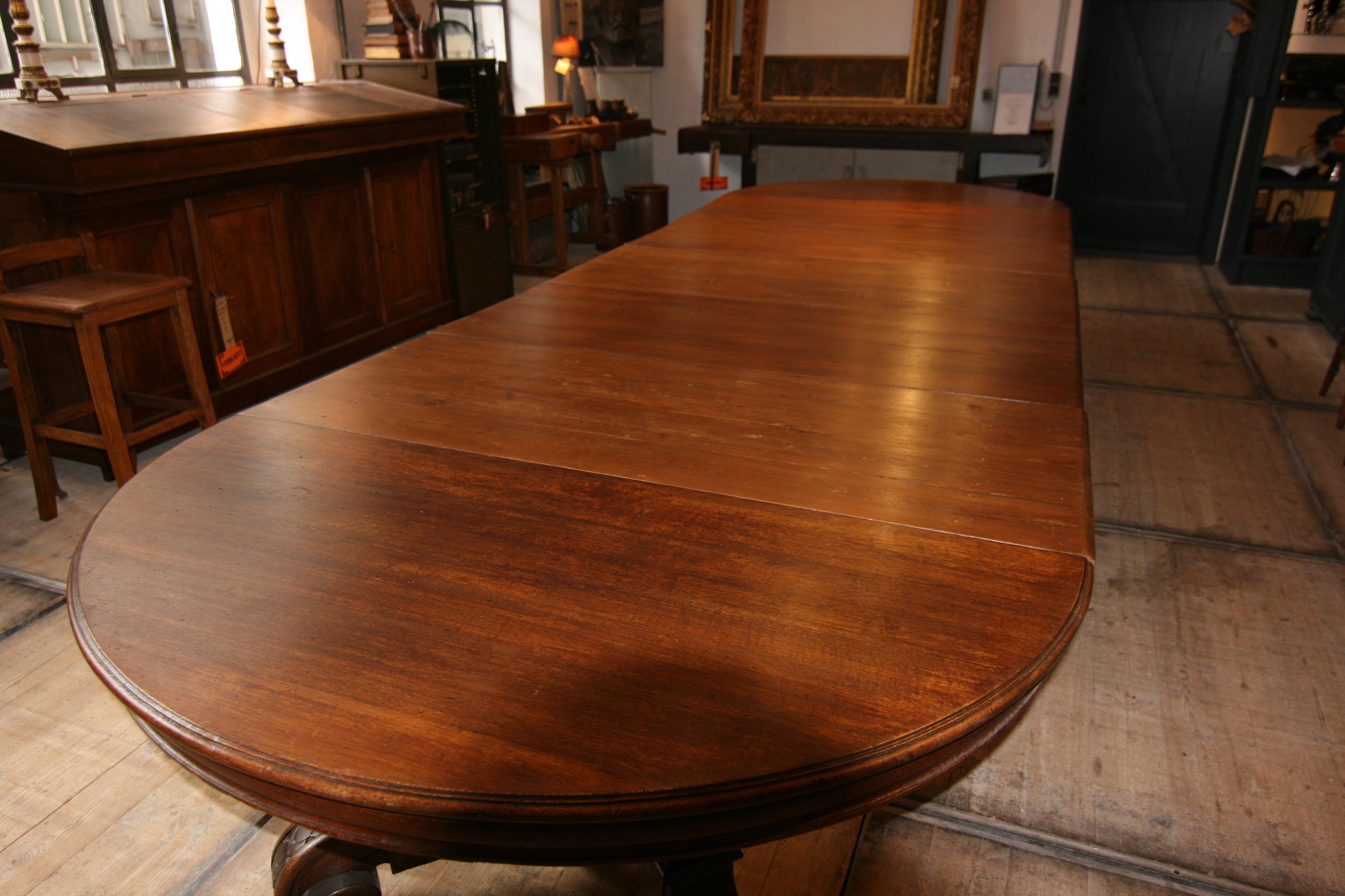 Brass Late 19th Century Oval Extending Dining or Conference Table Made of Oak