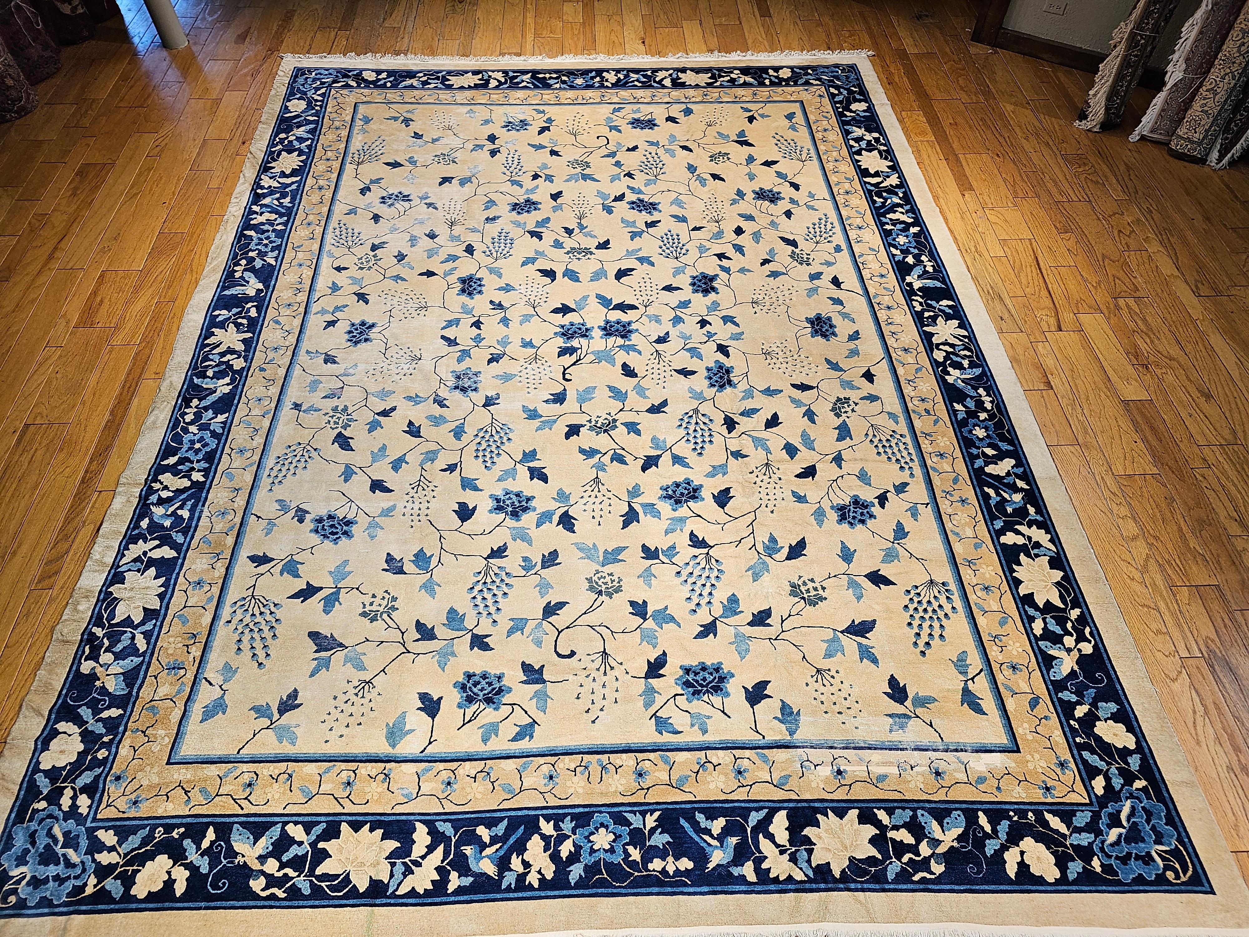 Late 19th Century Oversize Chinese Peking in Allover Pattern in Ivory, Baby Blue For Sale 12