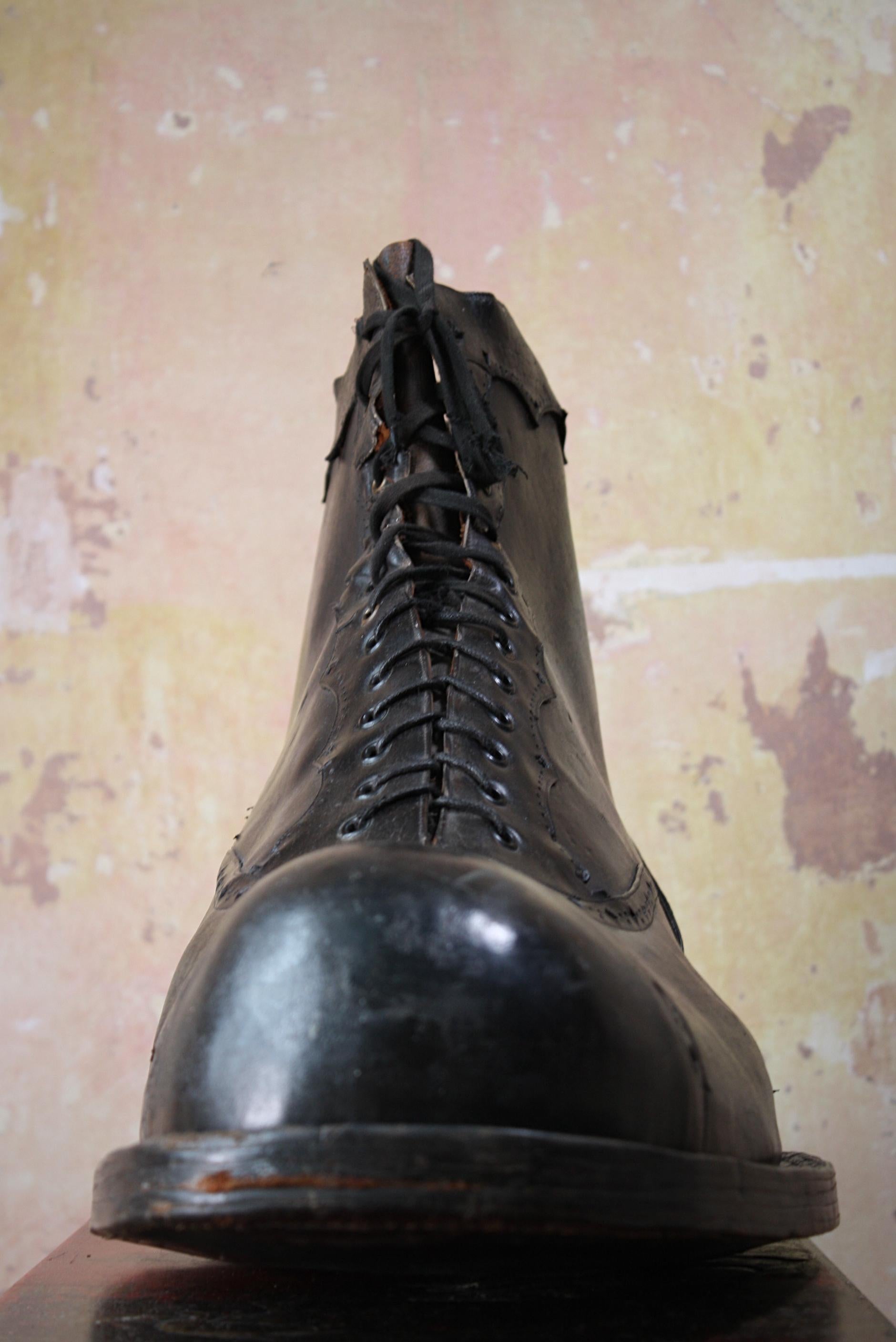 Late 19th Century Oversized Huge Folk Art Full Leather Trade Show Balmoral Boot 1