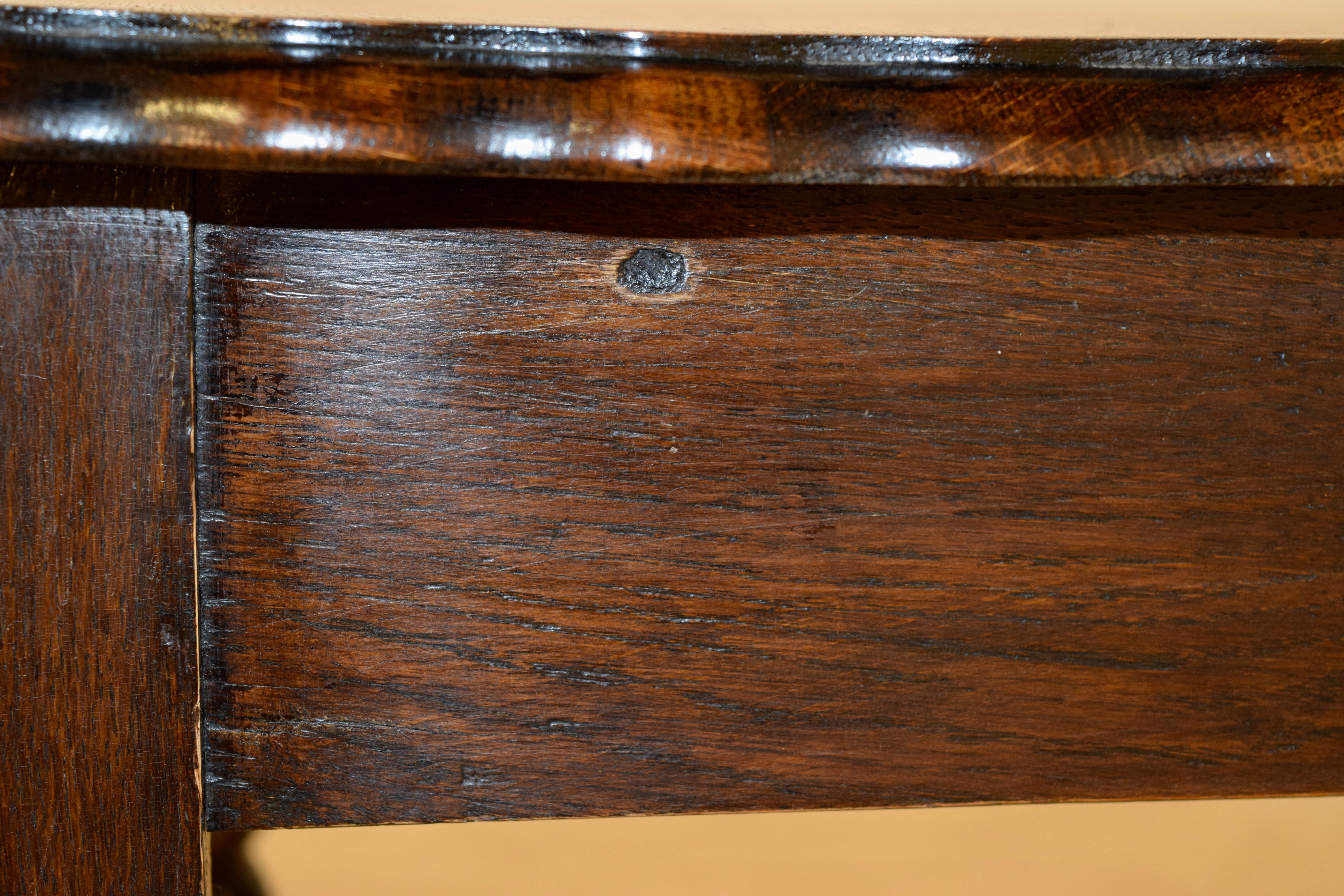 Oak Late 19th Century Oversized Side Table