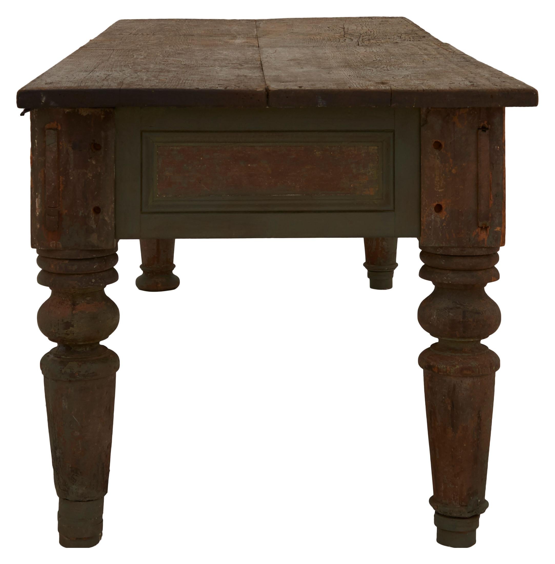 Late 19th Century Painted Wood Farm Table In Good Condition For Sale In Chicago, IL