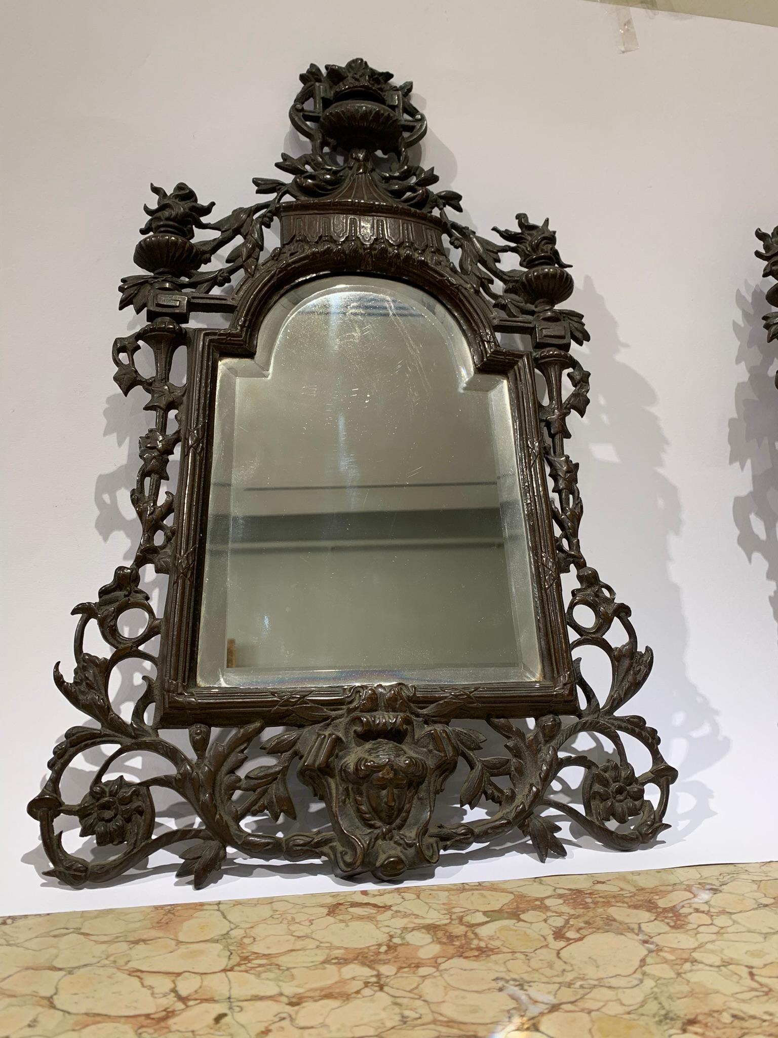 Bronze Fin du 19e siècle, Paire de miroirs en bronze en vente