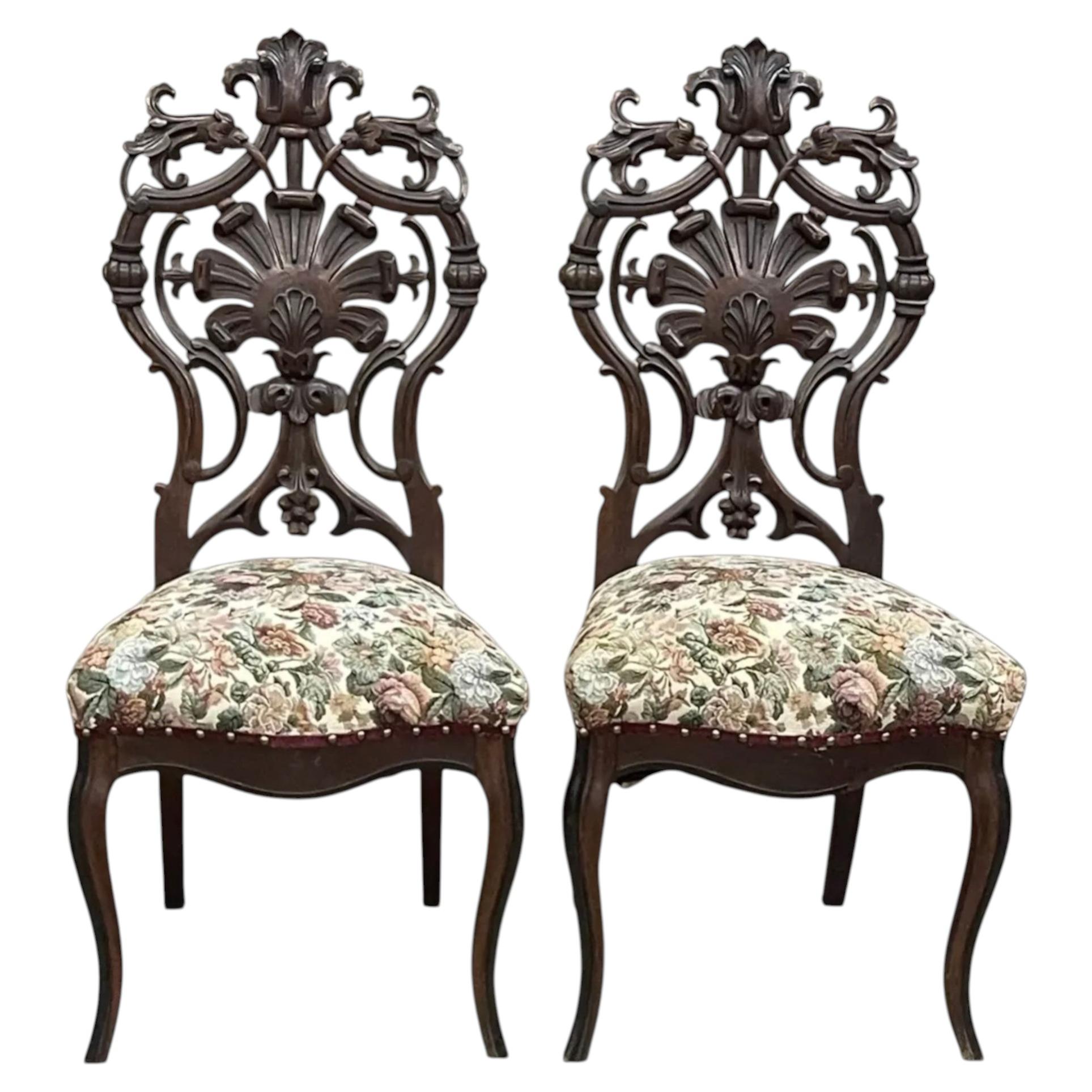 Late 19th Century Pair of Carved Victorian Parlor Chairs in the Style of Meeks